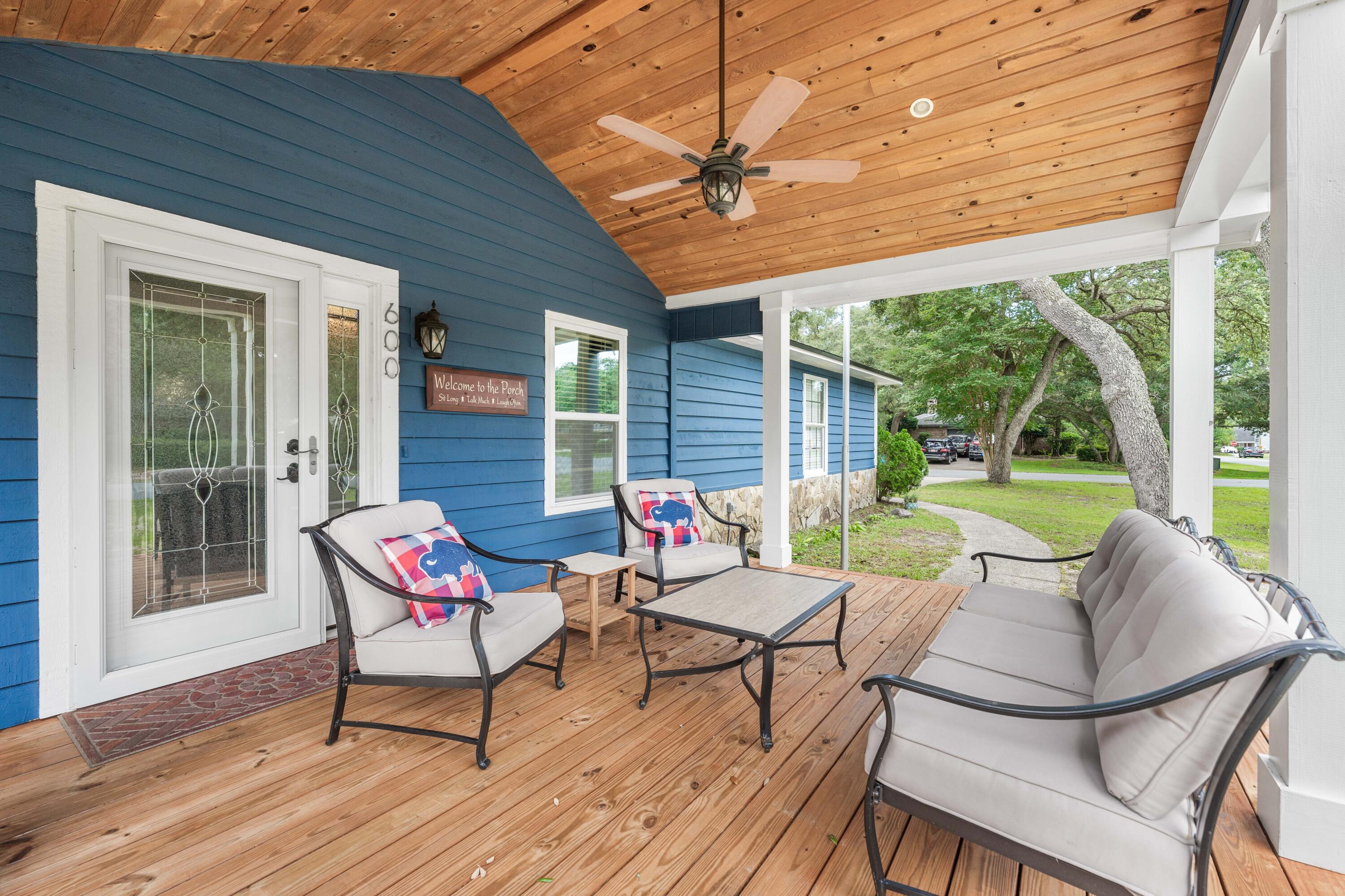600 E Greenwood Cove Niceville FL 32578