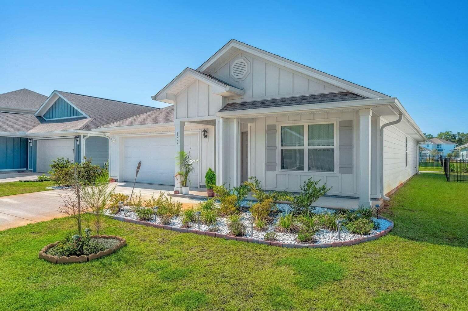 103 Riverwalk Circle Freeport FL 32439