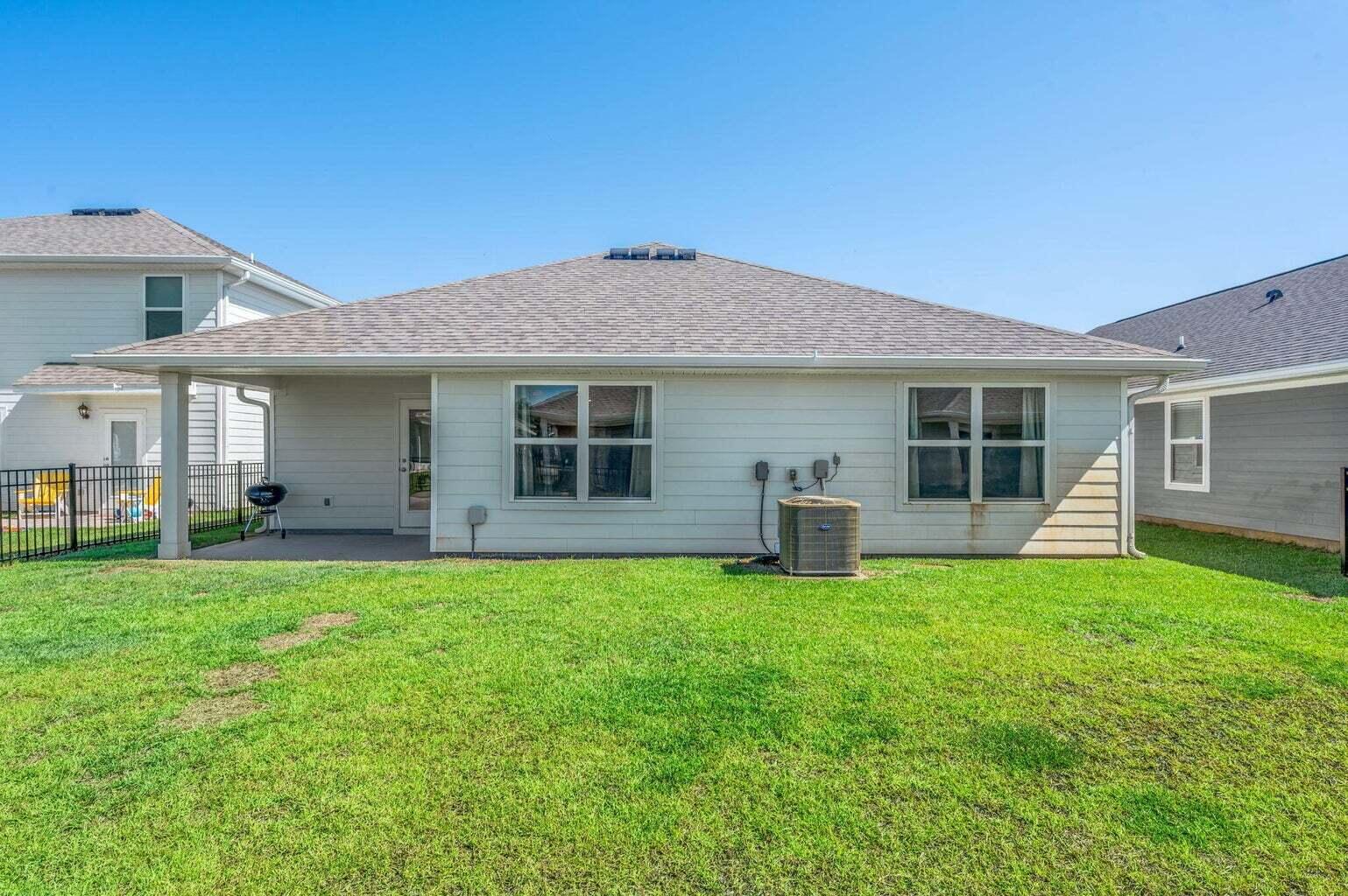 103 Riverwalk Circle Freeport FL 32439