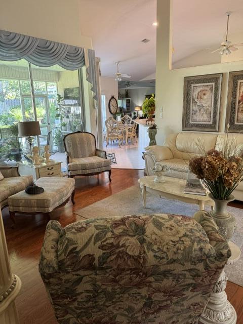 5015 Skylark Court Pensacola FL 32505