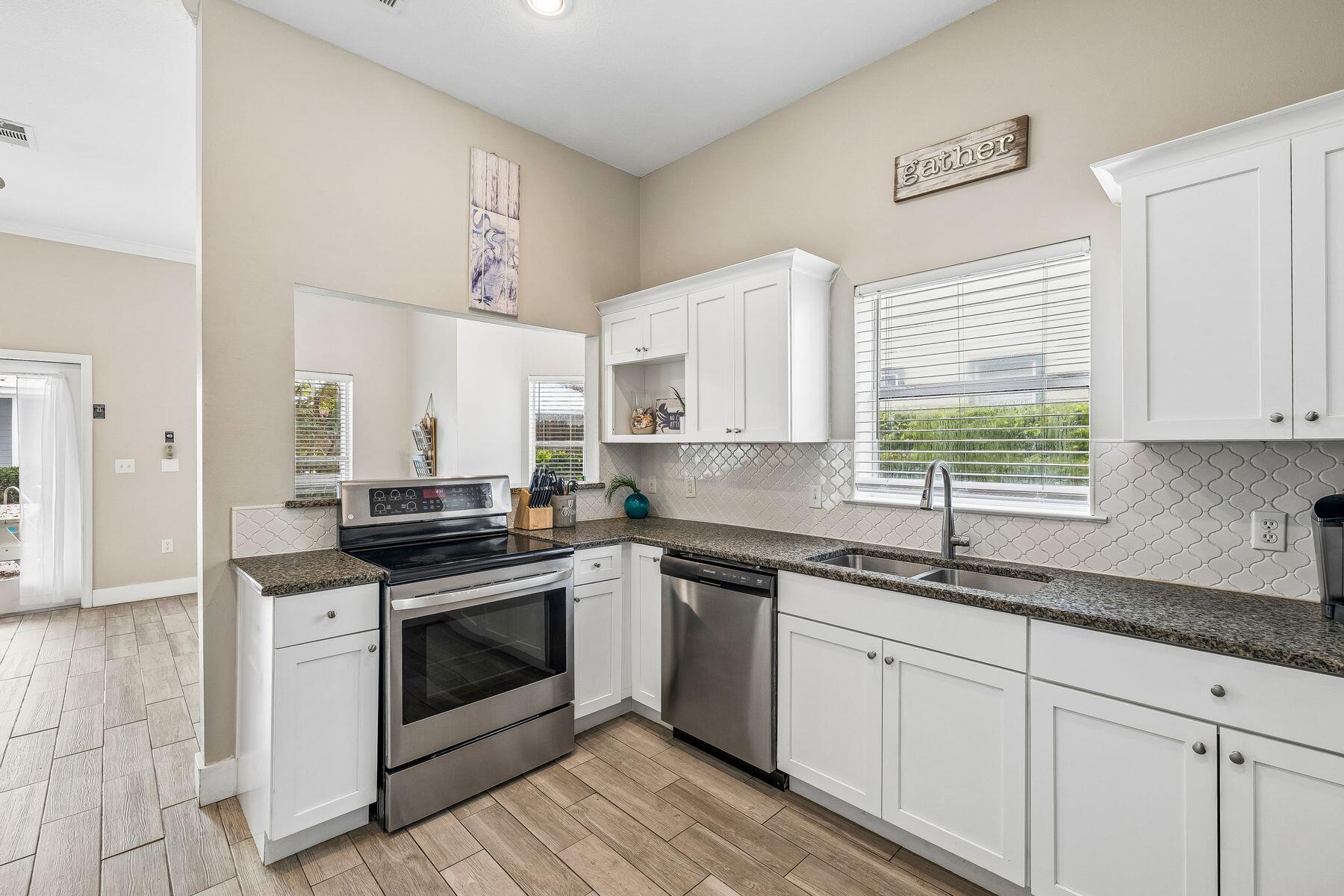 81 Mark Street Destin FL 32541