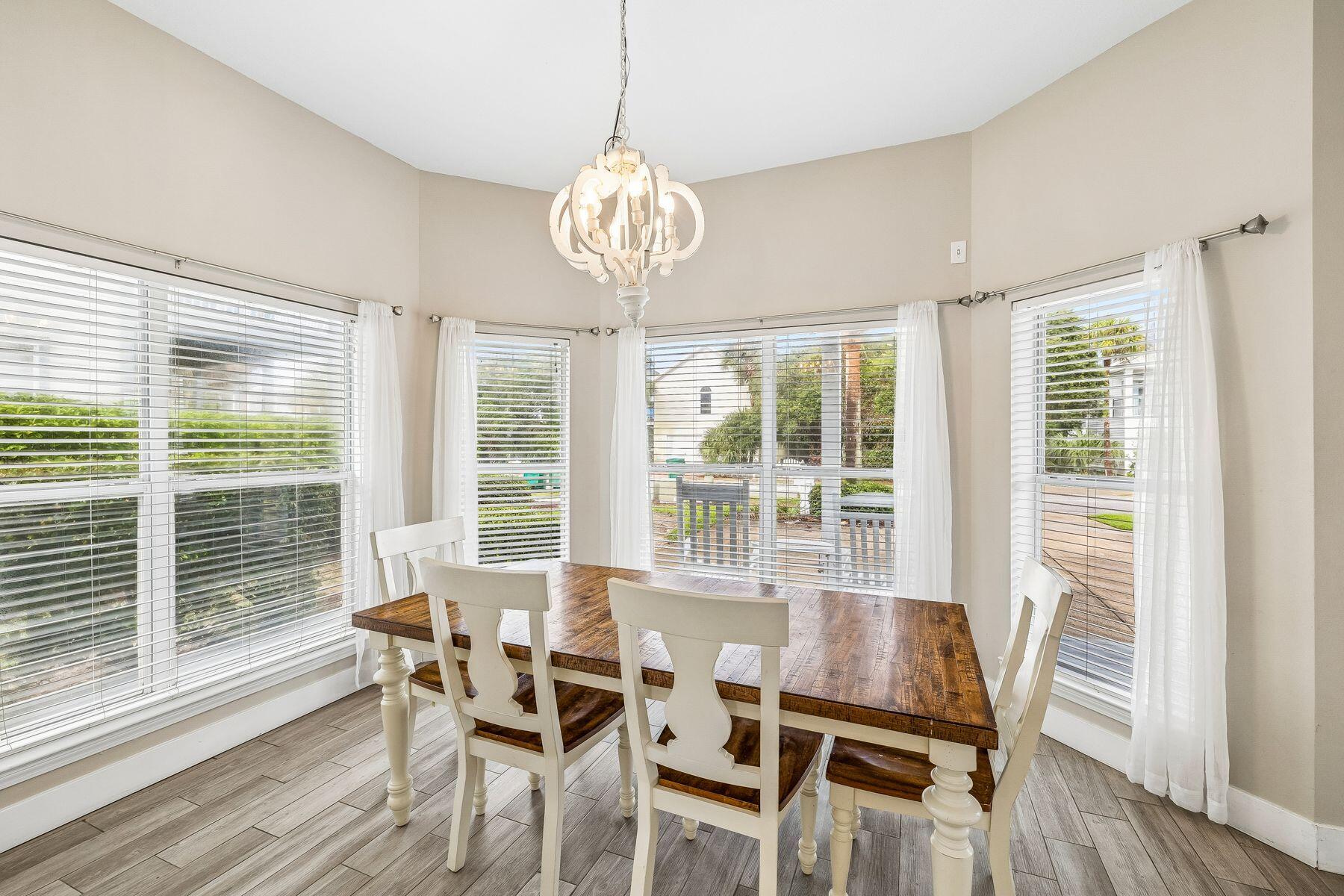 81 Mark Street Destin FL 32541