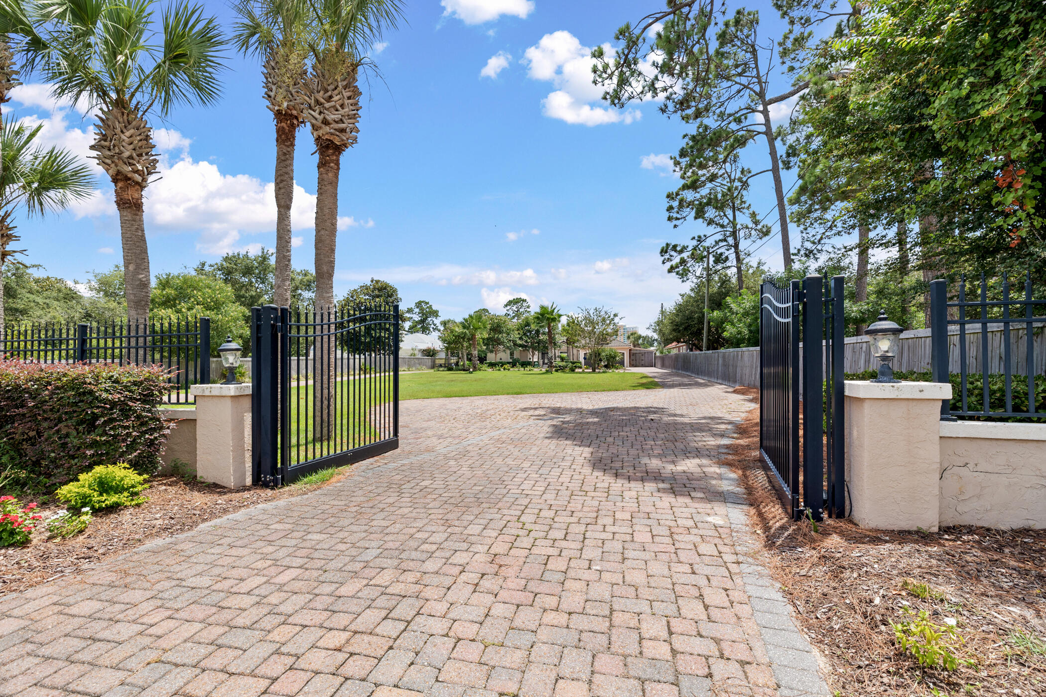 8203 N Lagoon Drive Panama City Beach FL 32408