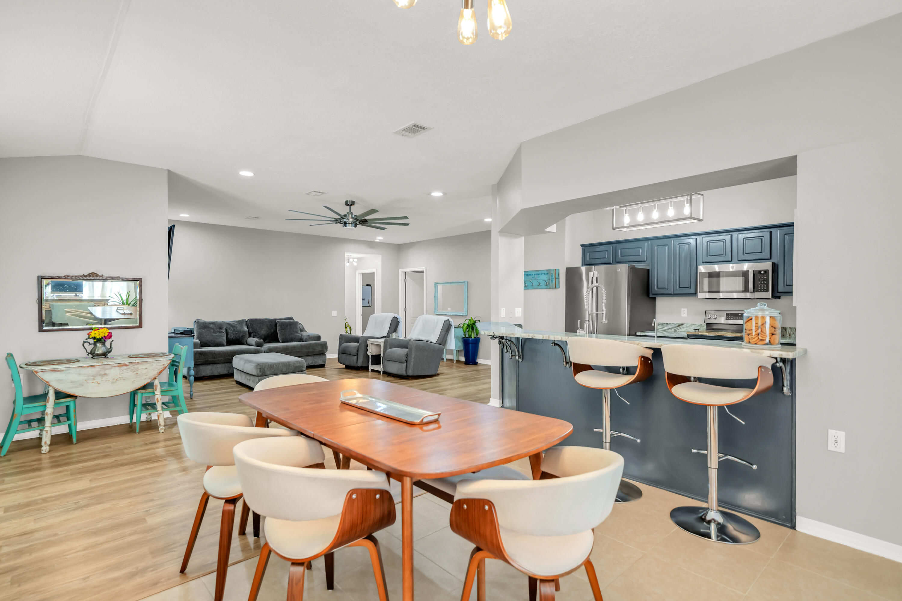 1957 Shadow Lake Drive Gulf Breeze FL 32563