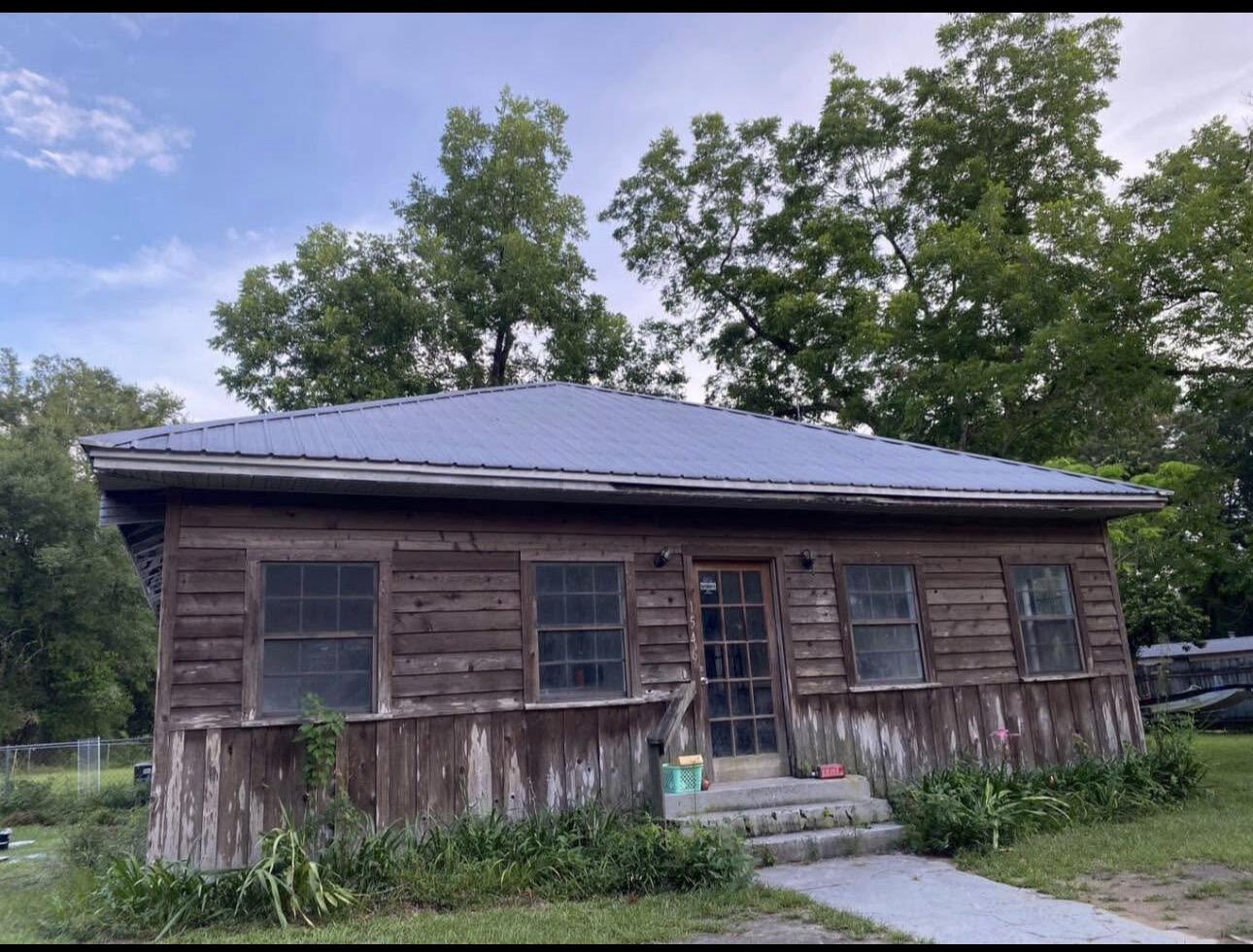 1546 Oak Street Ponce De Leon FL 32455