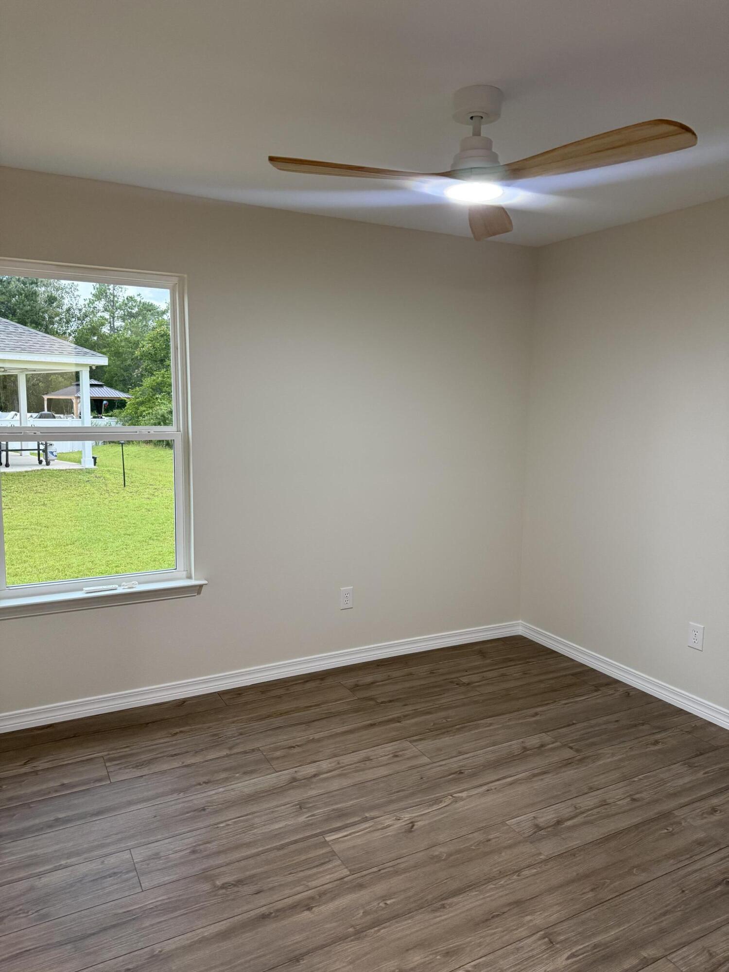 170 Pfitzer Court Defuniak Springs FL 32433
