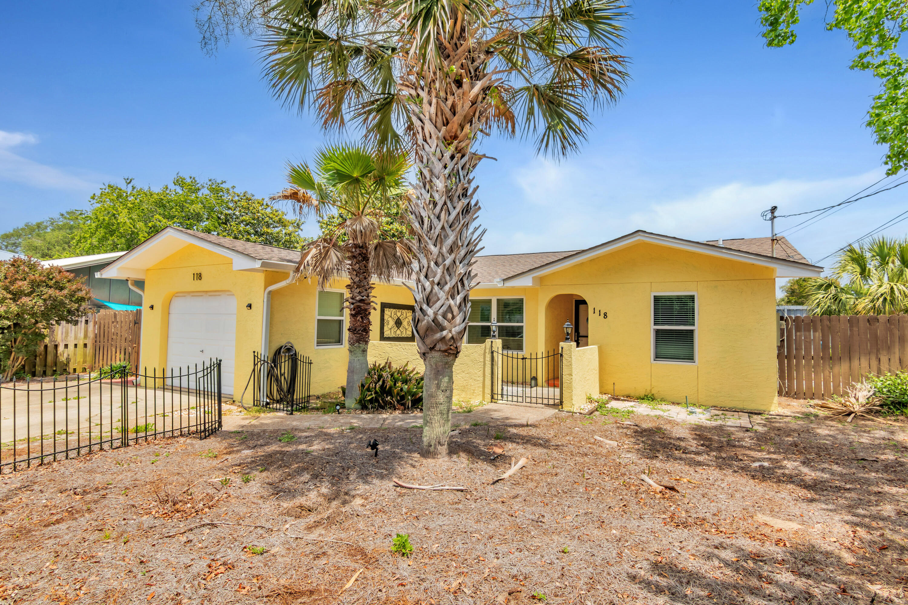 118 Lakeside Circle Panama City Beach FL 32413