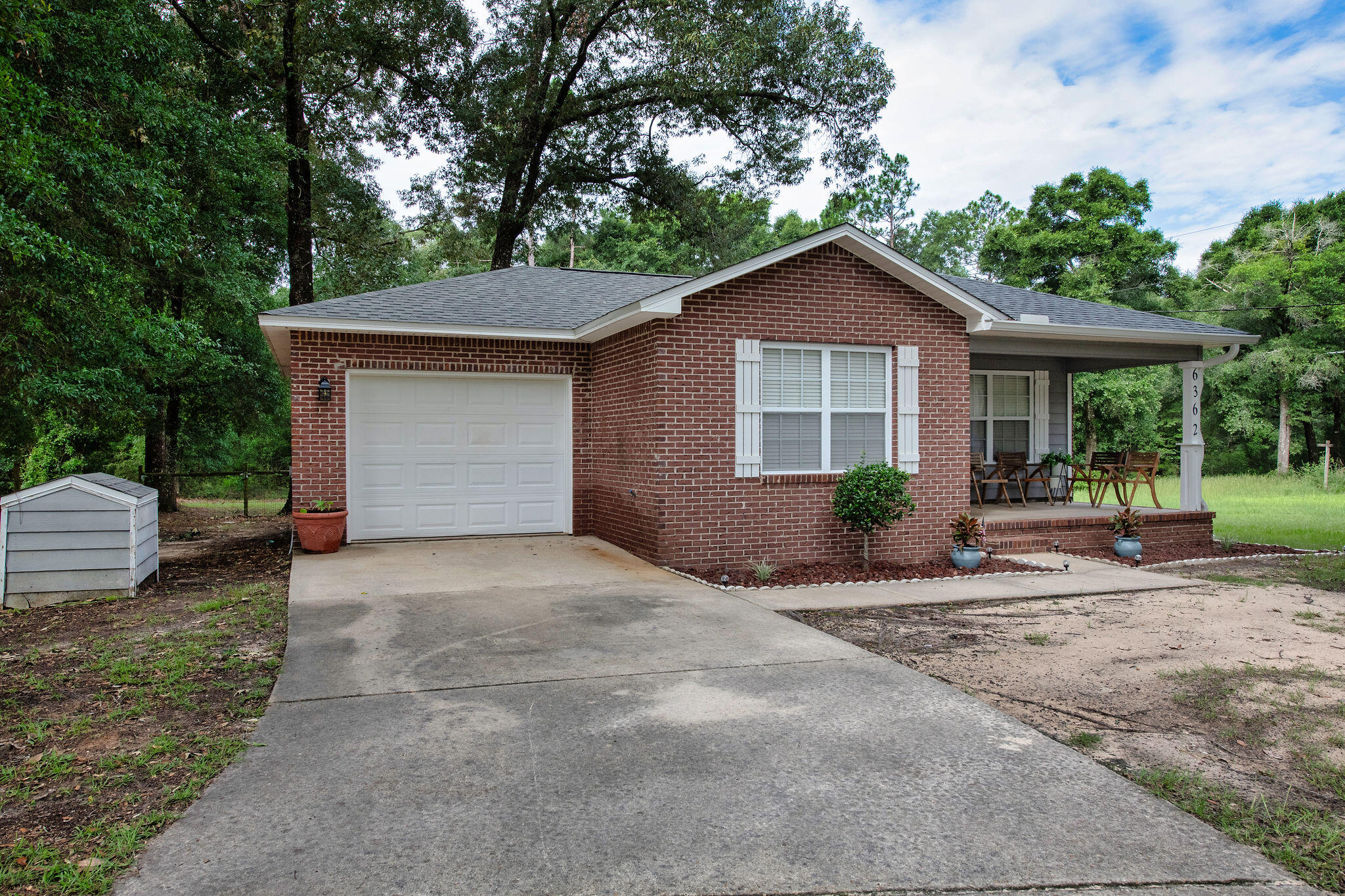 6362 Old River Road Baker FL 32531