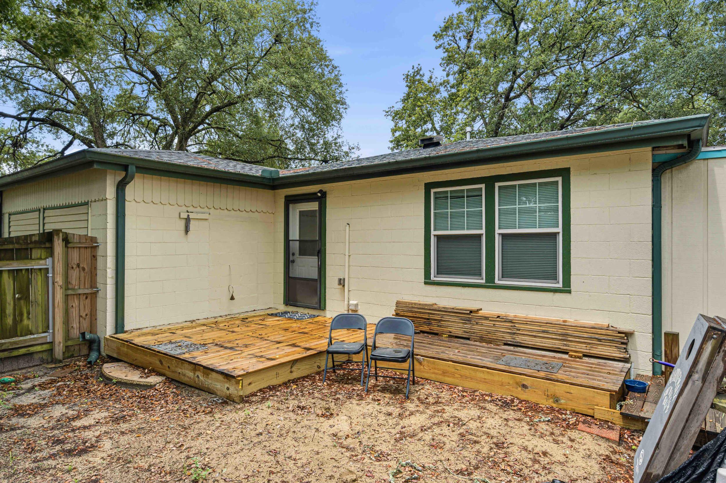 19 SW Comet Street Fort Walton Beach FL 32548