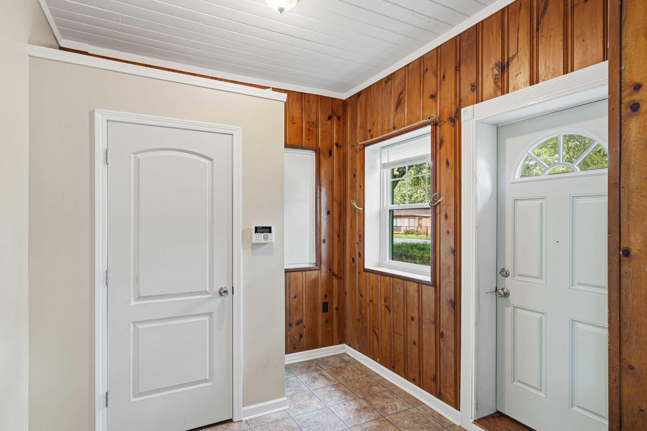 19 SW Comet Street Fort Walton Beach FL 32548
