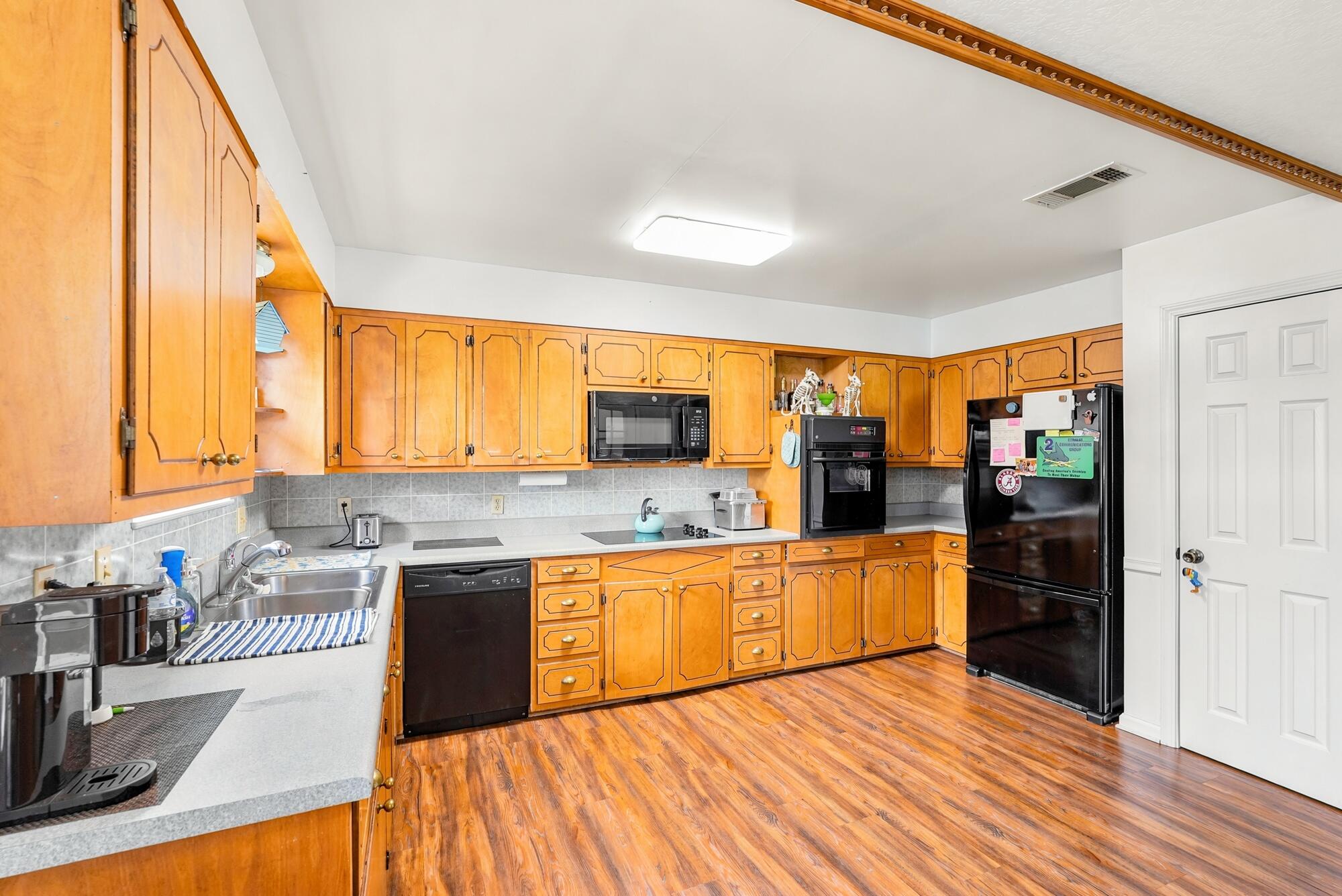 585 E Huckaba Road Defuniak Springs FL 32435