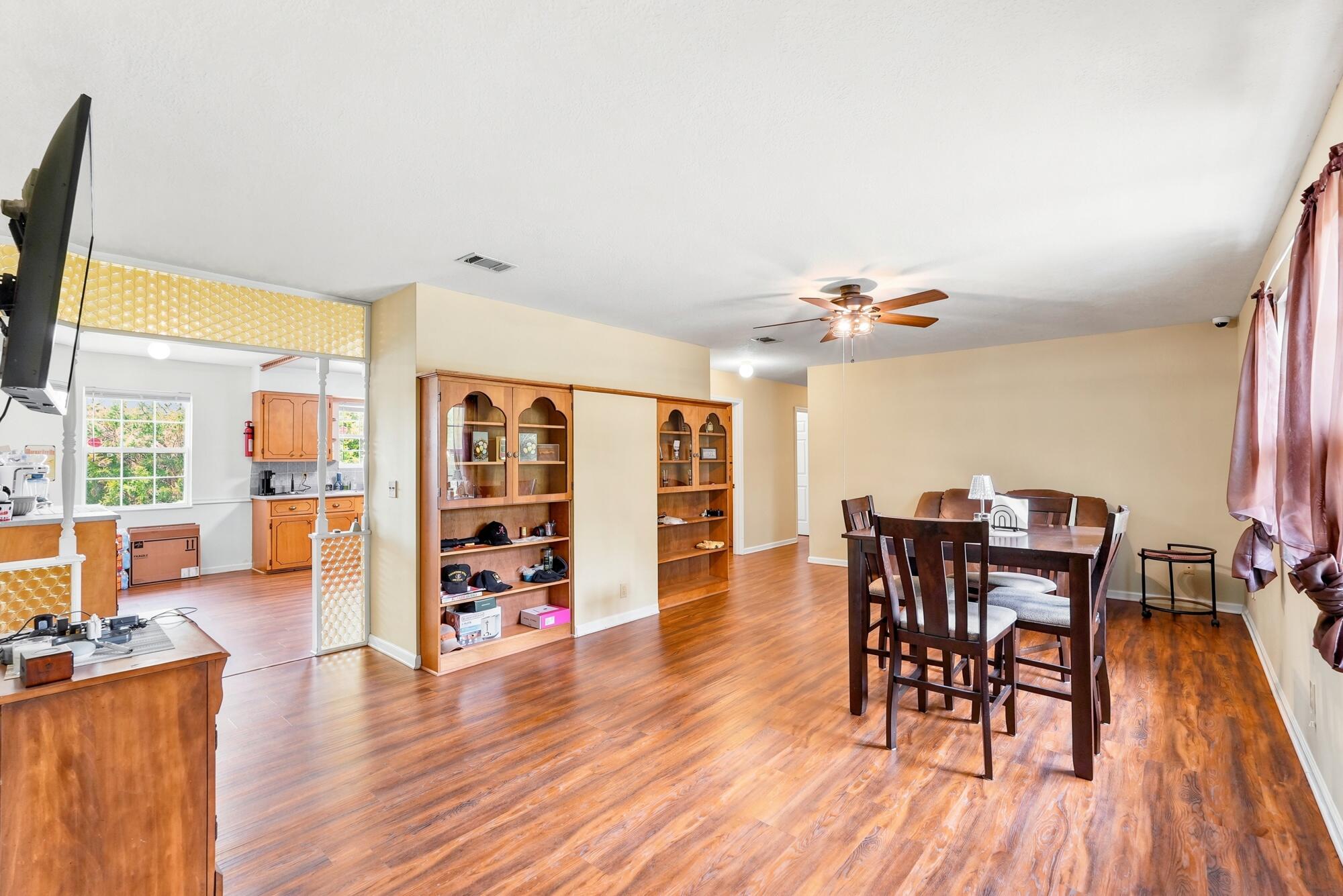585 E Huckaba Road Defuniak Springs FL 32435
