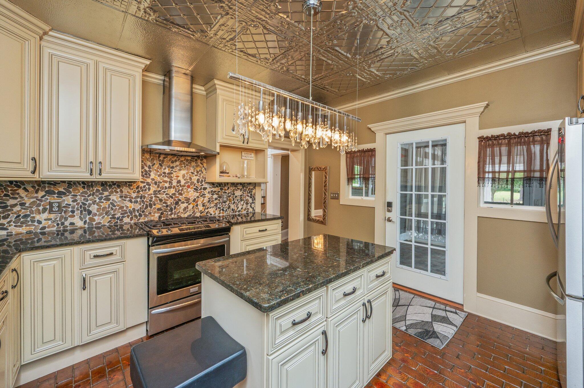 54 Plateau Avenue Defuniak Springs FL 32435