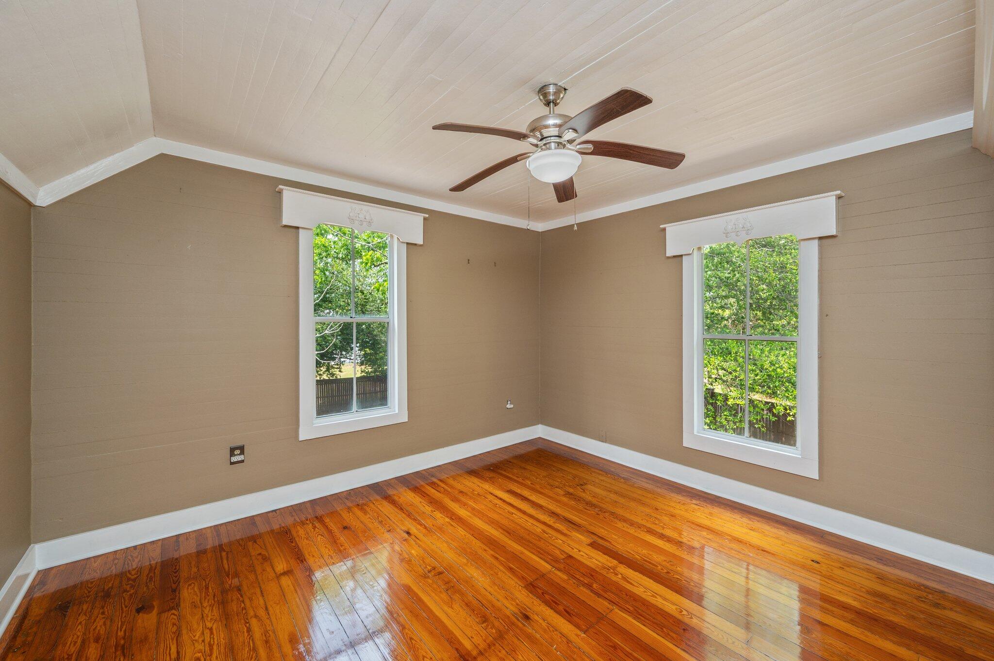 54 Plateau Avenue Defuniak Springs FL 32435