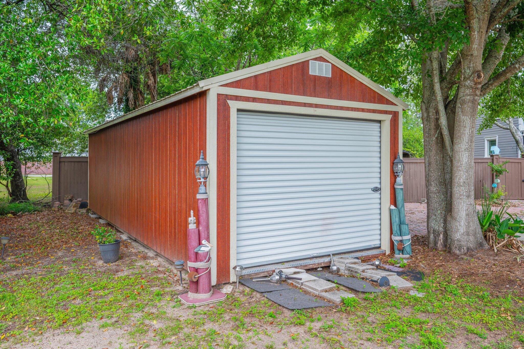 54 Plateau Avenue Defuniak Springs FL 32435