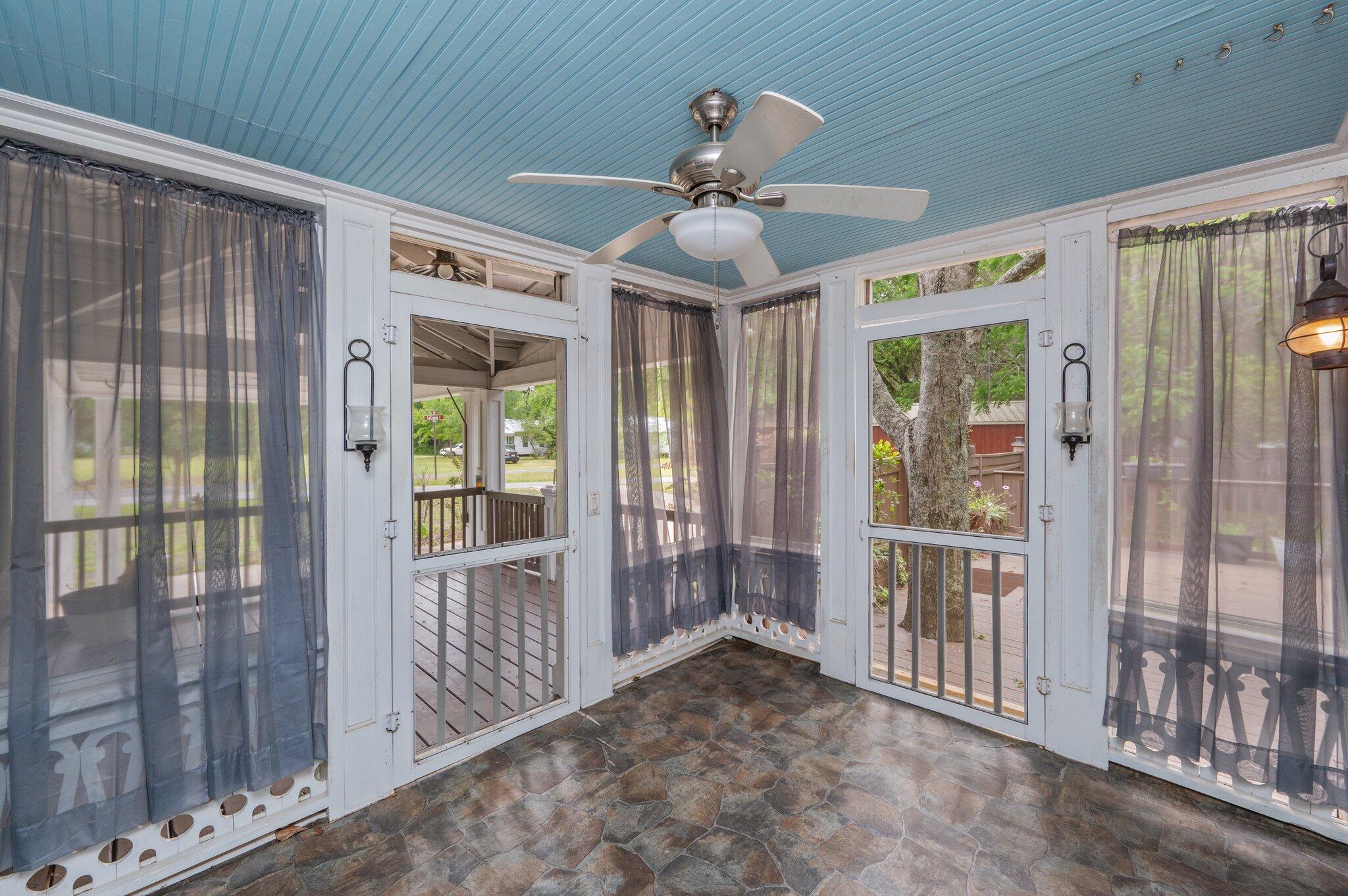 54 Plateau Avenue Defuniak Springs FL 32435