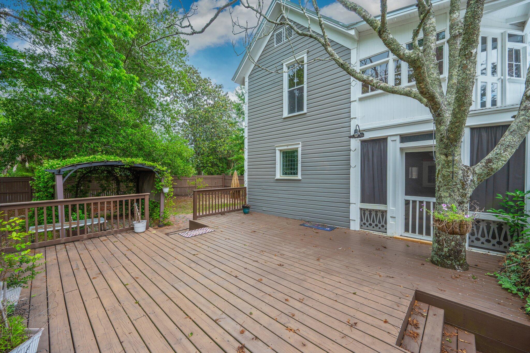 54 Plateau Avenue Defuniak Springs FL 32435