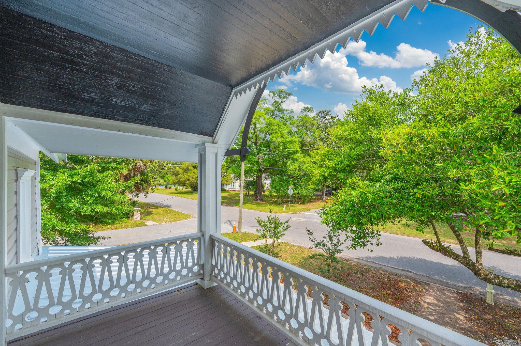 54 Plateau Avenue Defuniak Springs FL 32435