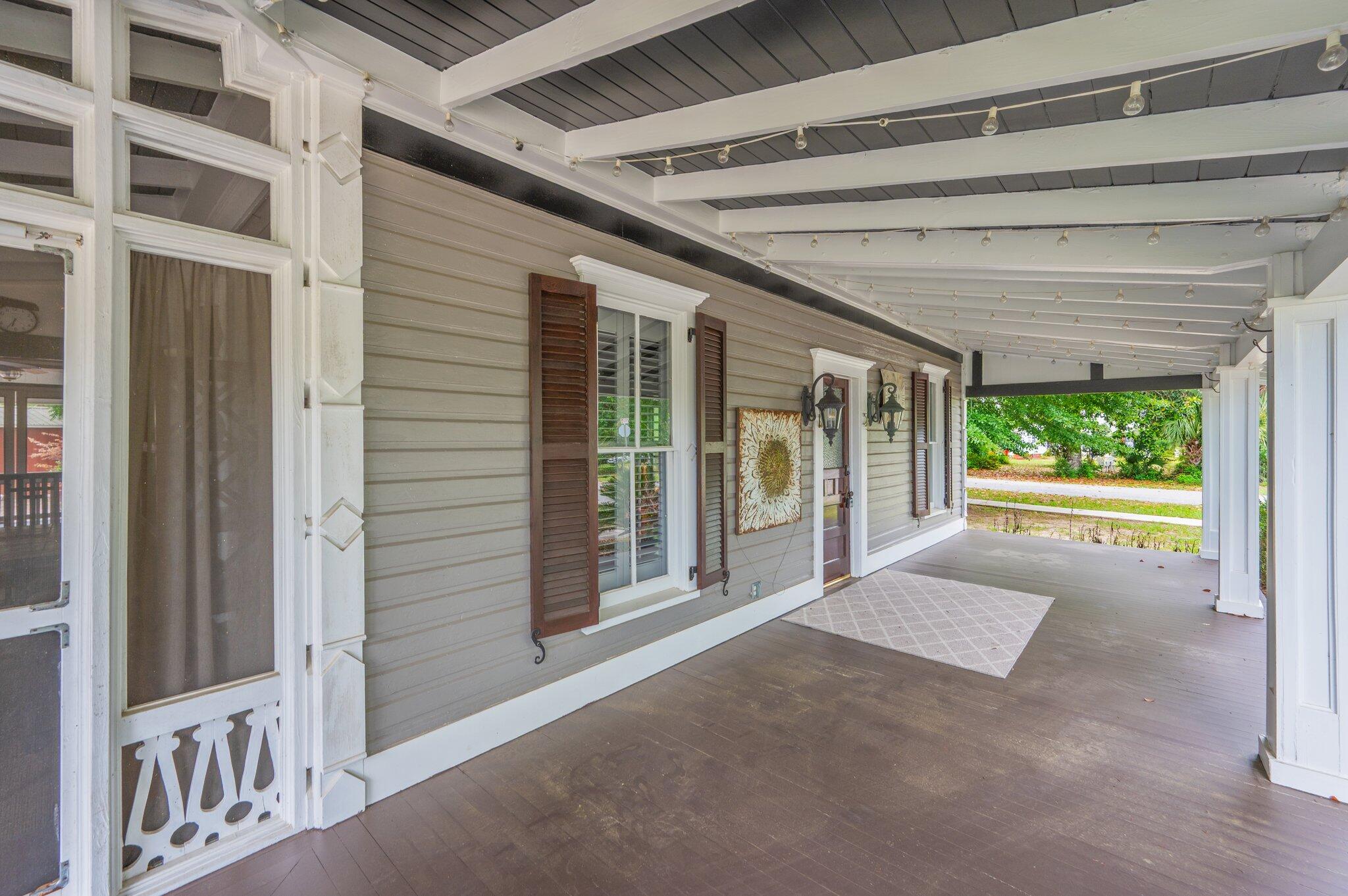 54 Plateau Avenue Defuniak Springs FL 32435