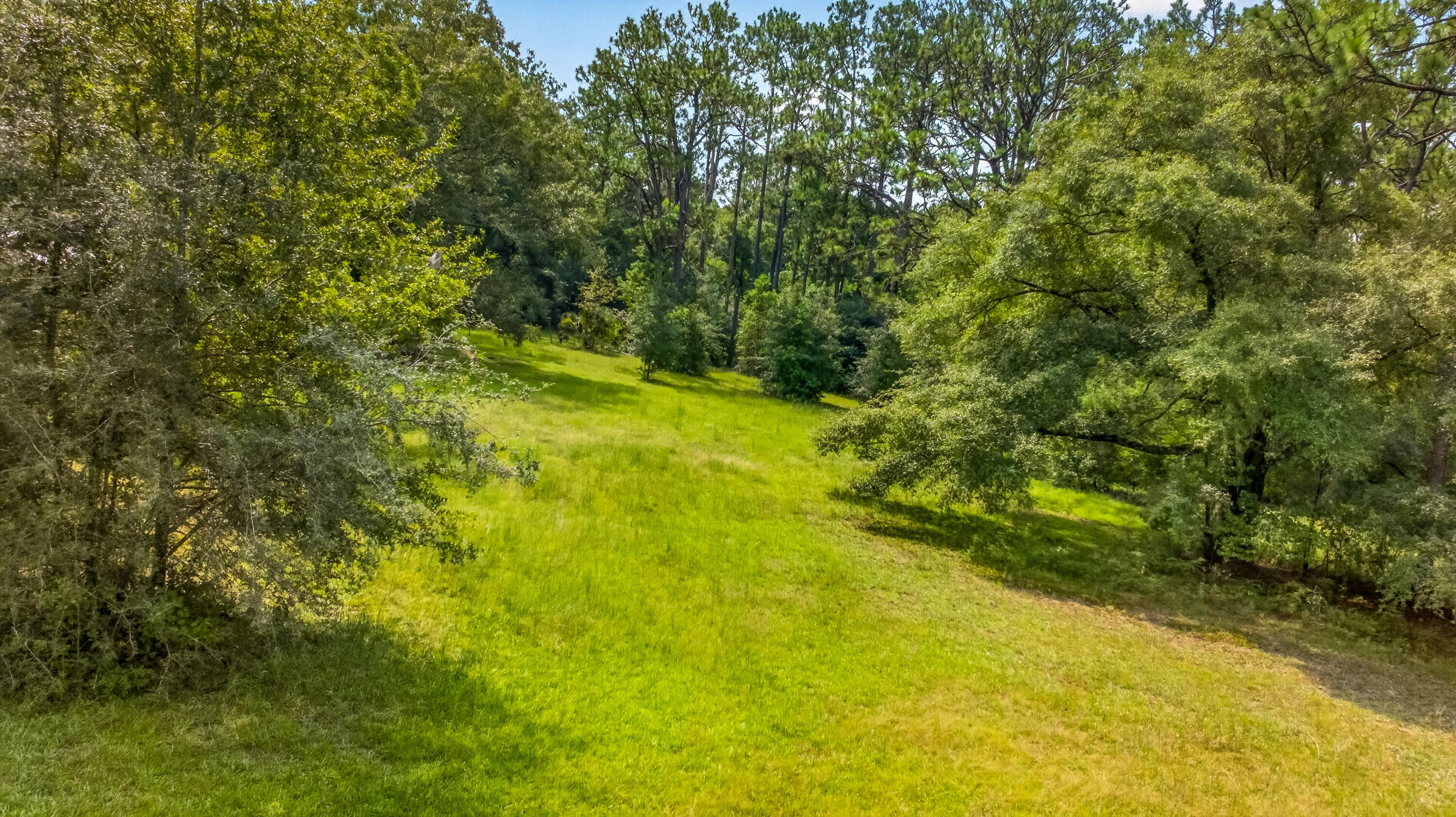 1694 Co Hwy 280a Defuniak Springs FL 32435