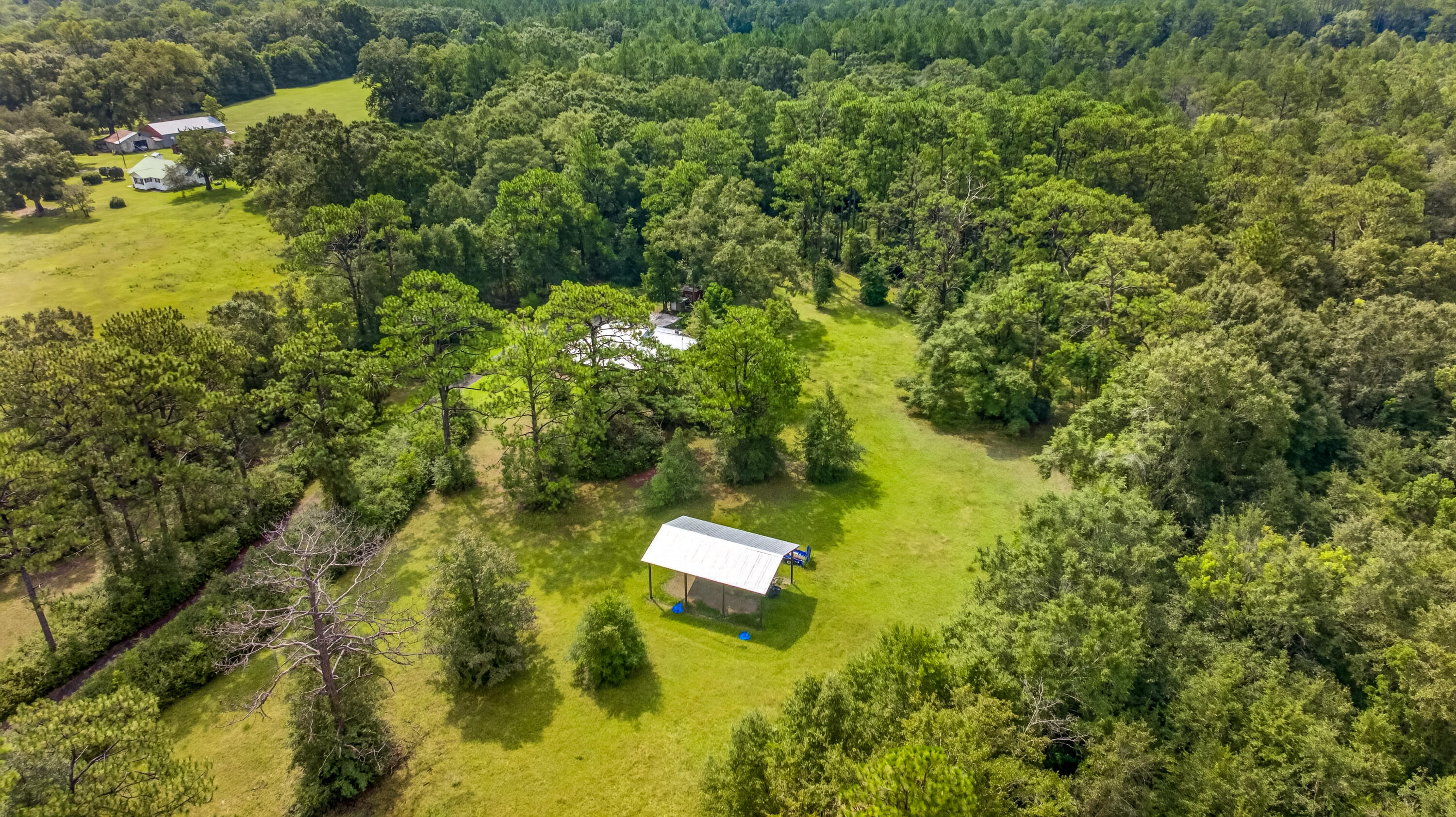 1694 Co Hwy 280a Defuniak Springs FL 32435