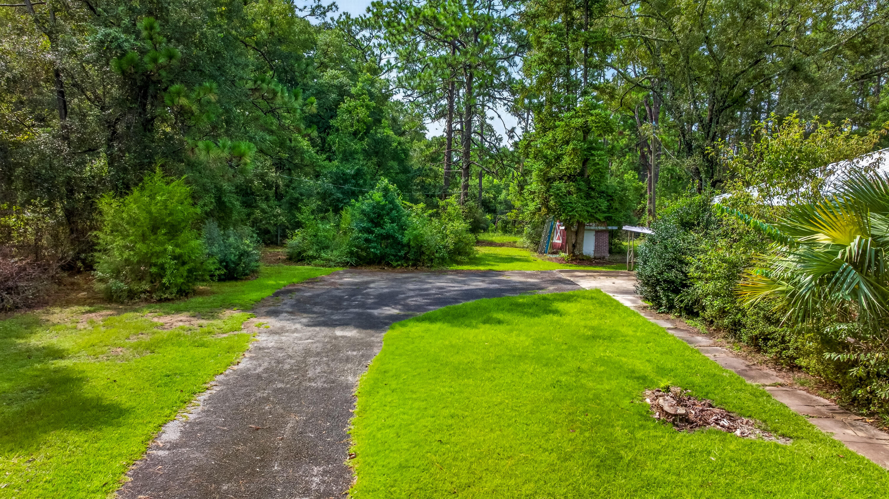 1694 Co Hwy 280a Defuniak Springs FL 32435