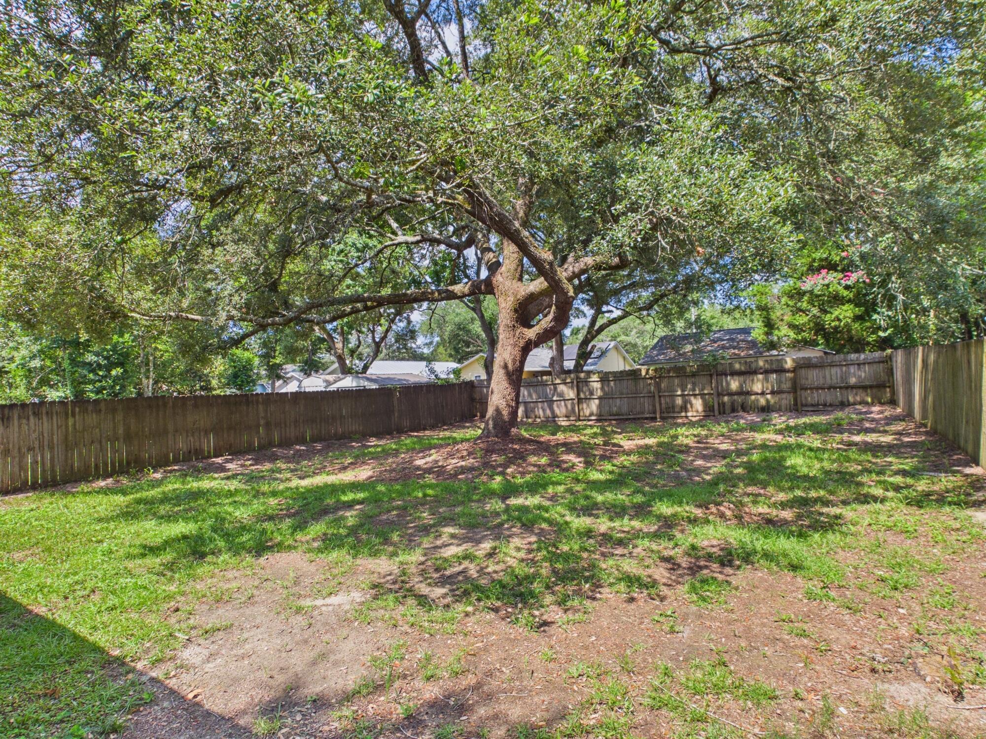 1920 Redwood Avenue Niceville FL 32578