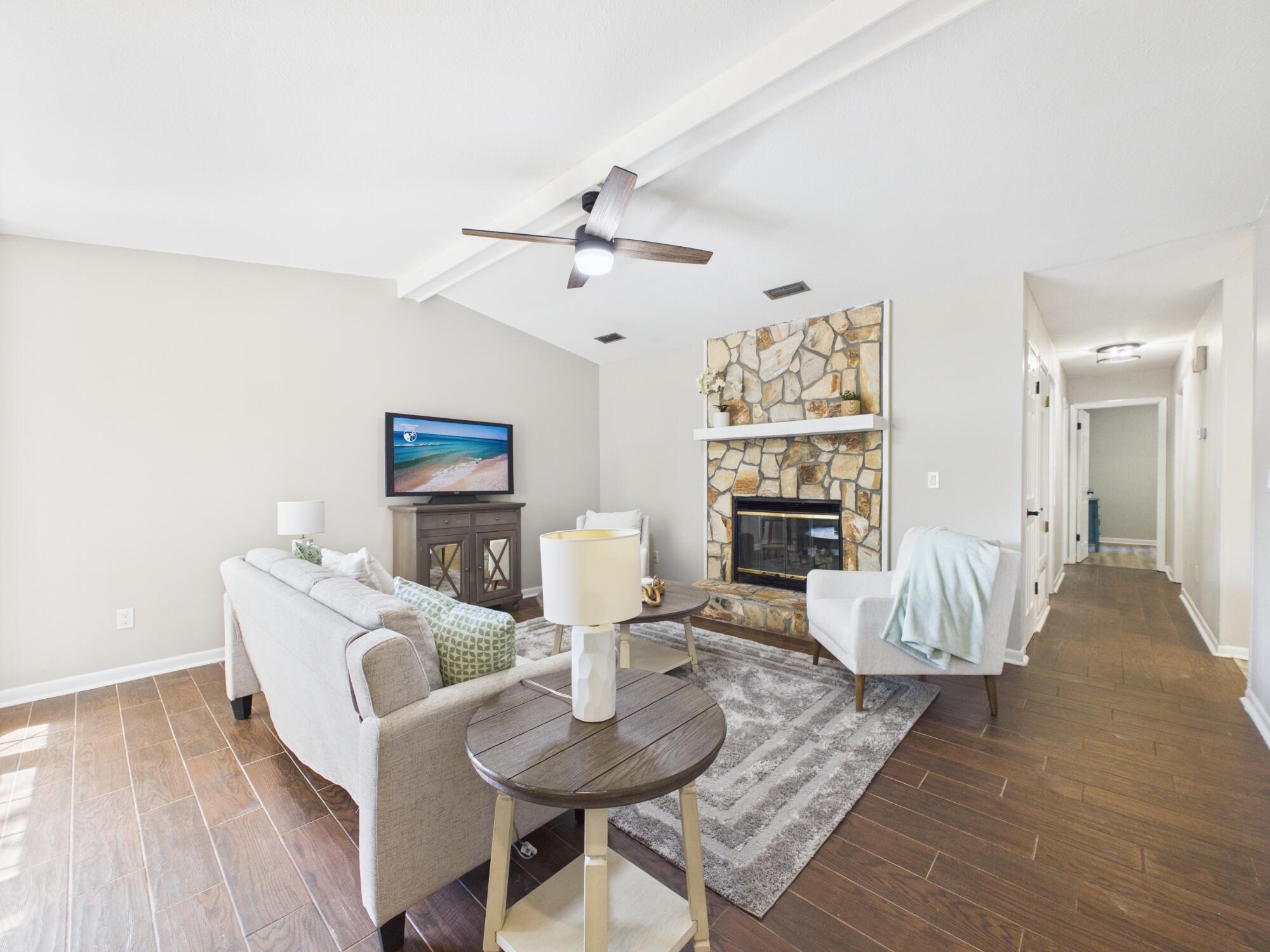 1920 Redwood Avenue Niceville FL 32578