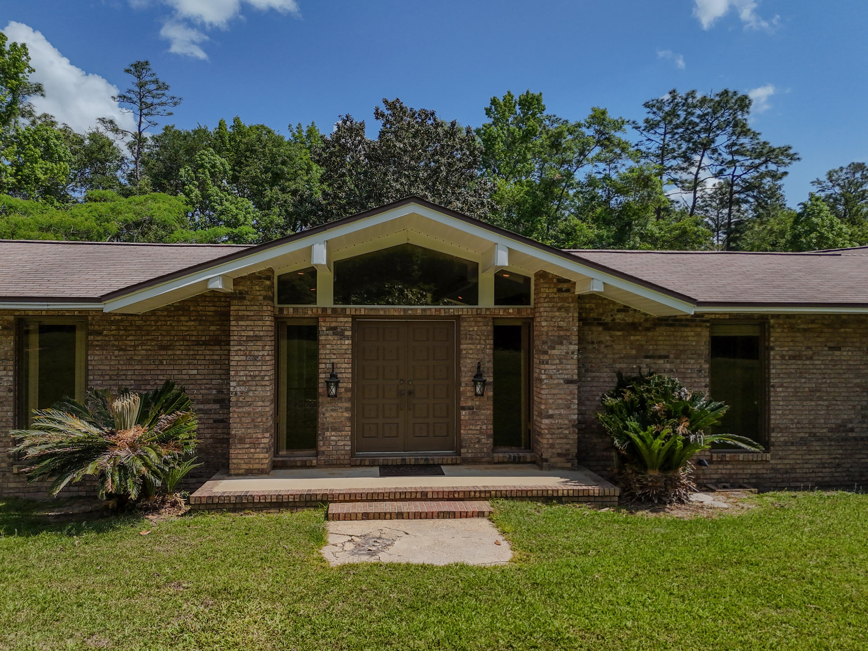 1186 Pine Forest Road Chipley FL 32428