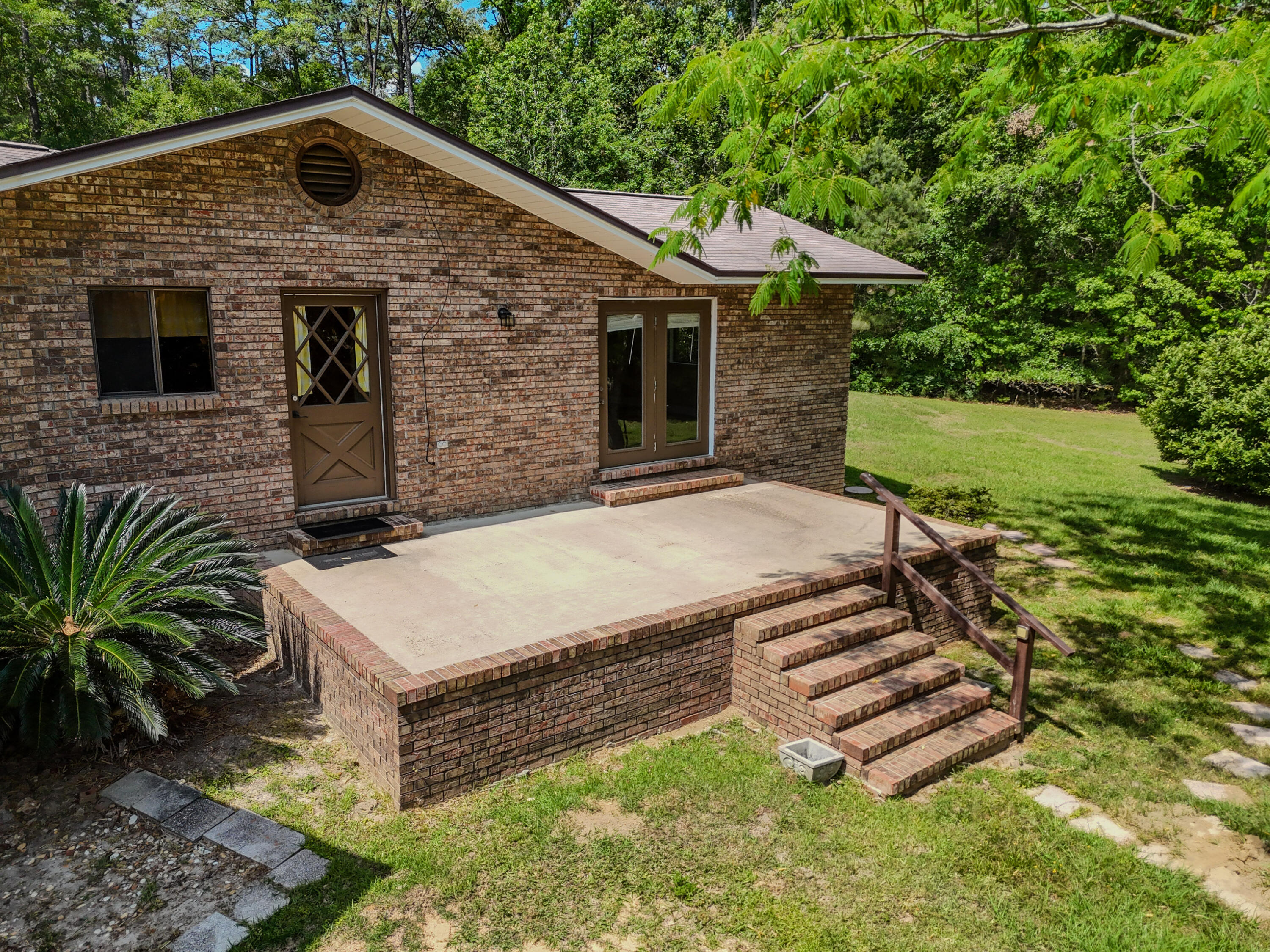 1186 Pine Forest Road Chipley FL 32428