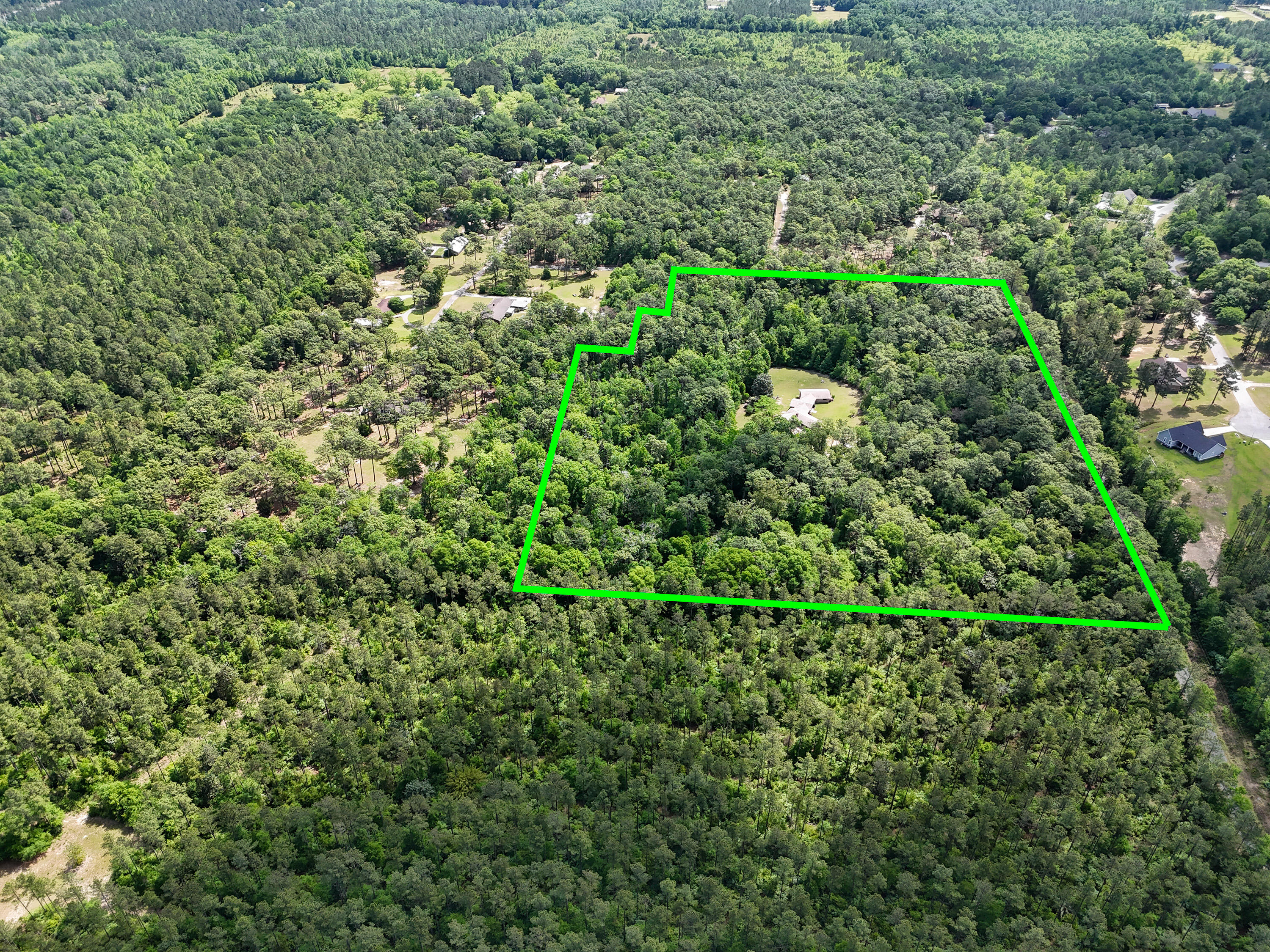 1186 Pine Forest Road Chipley FL 32428