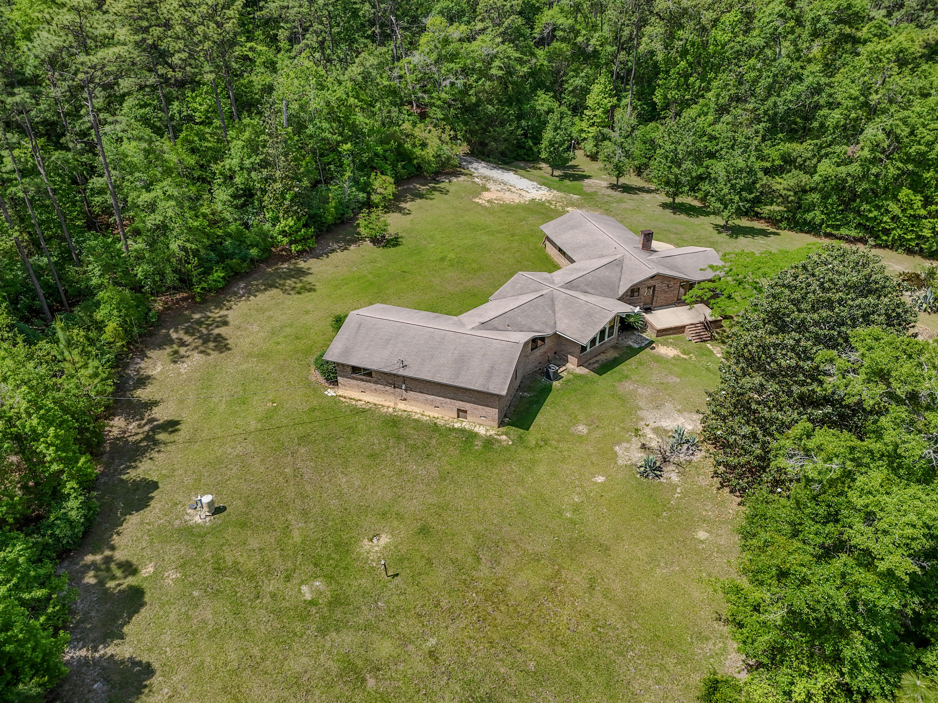 1186 Pine Forest Road Chipley FL 32428