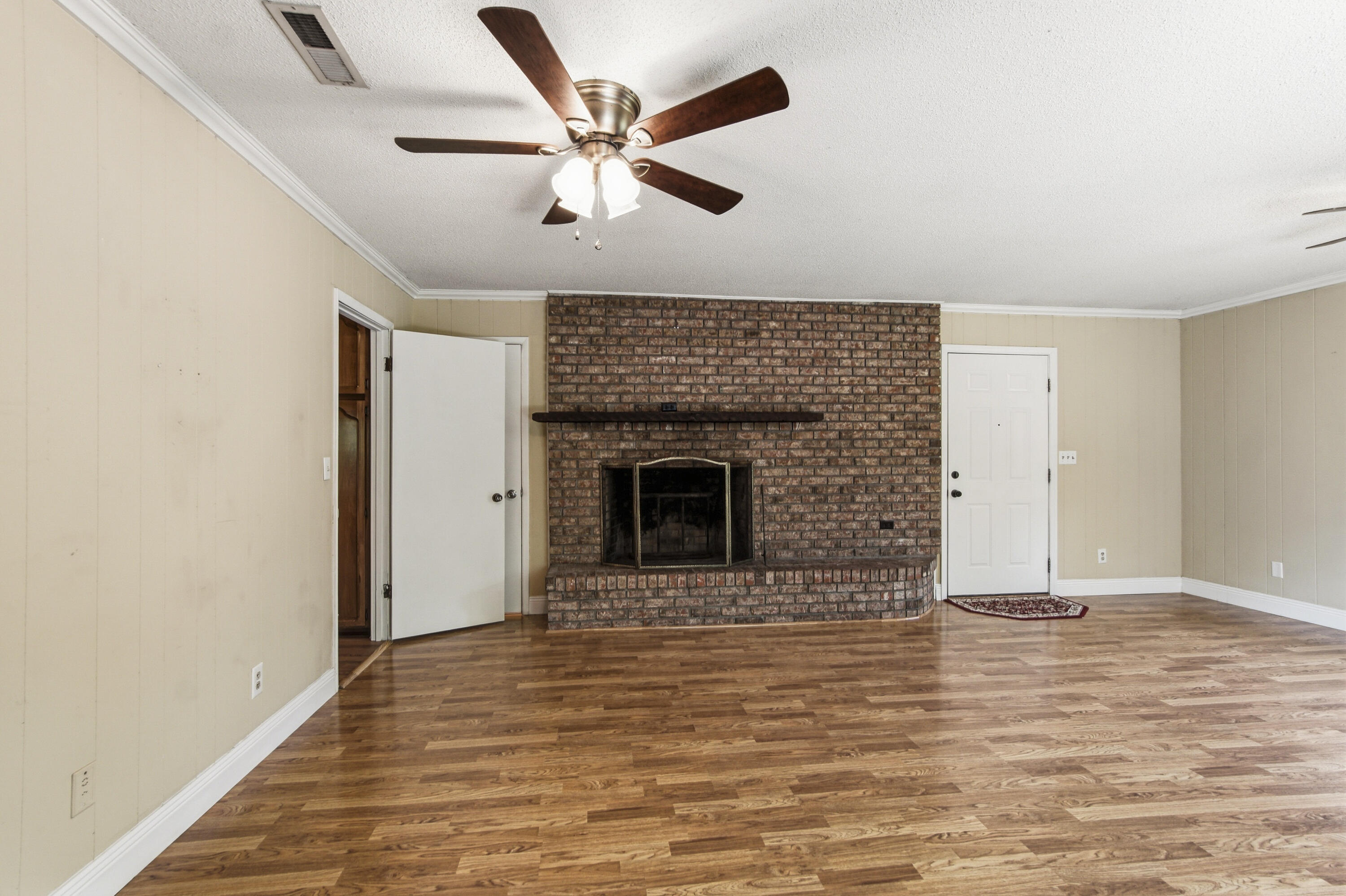 1186 Pine Forest Road Chipley FL 32428