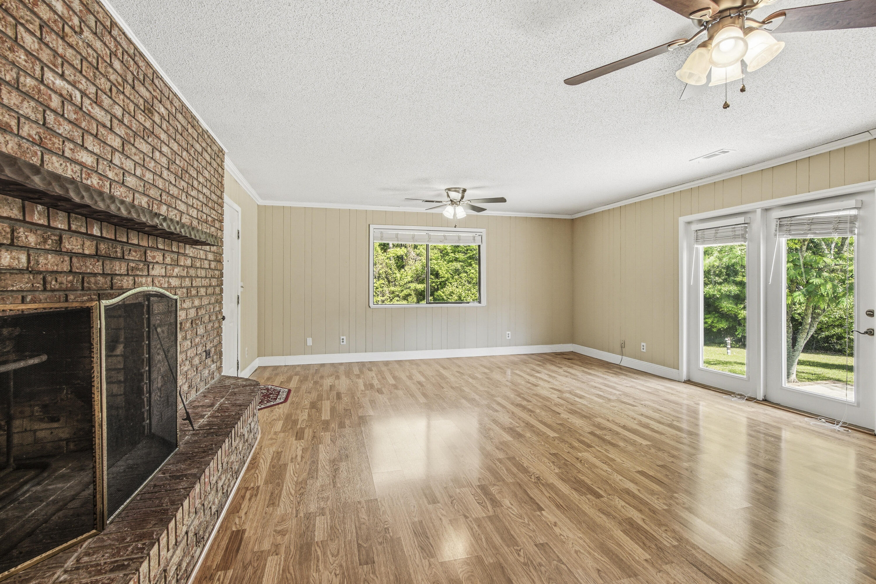 1186 Pine Forest Road Chipley FL 32428