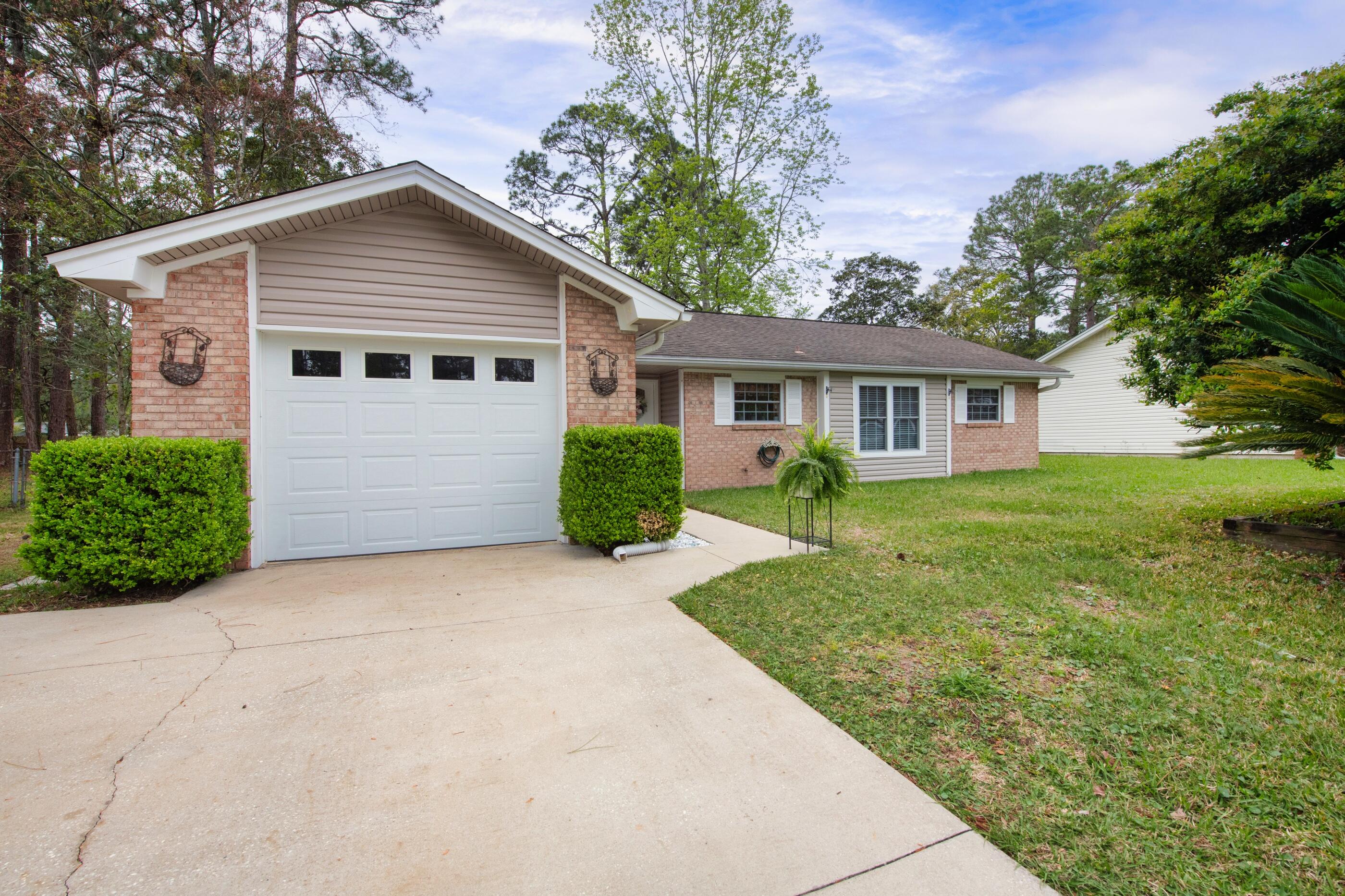 1102 Green Tree Court Fort Walton Beach FL 32547