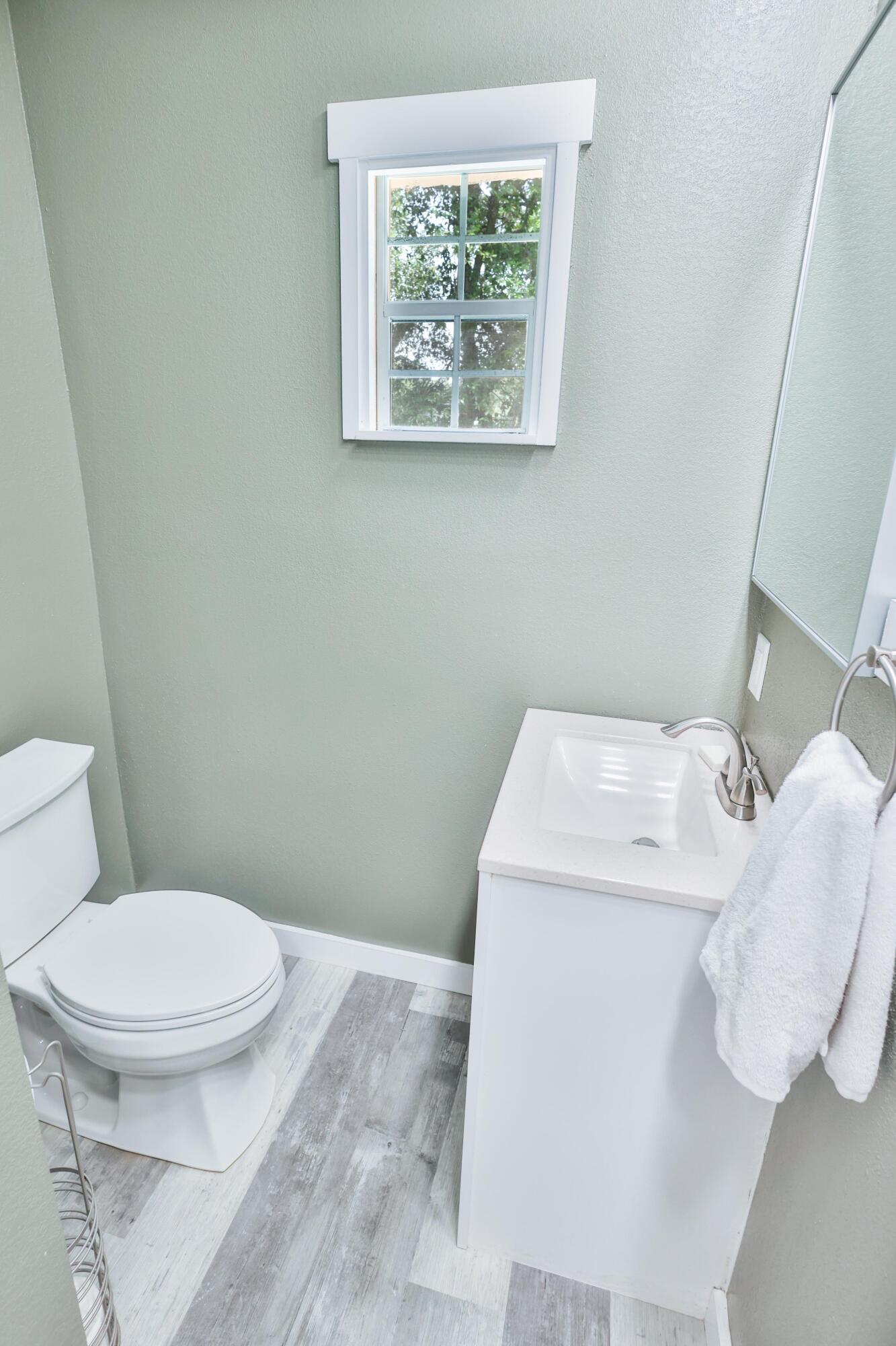 345 NE Okaloosa Road Fort Walton Beach FL 32548