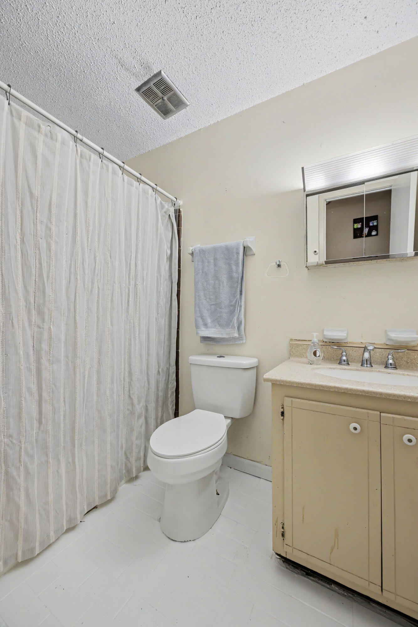 4637 Dean Drive Pace FL 32571