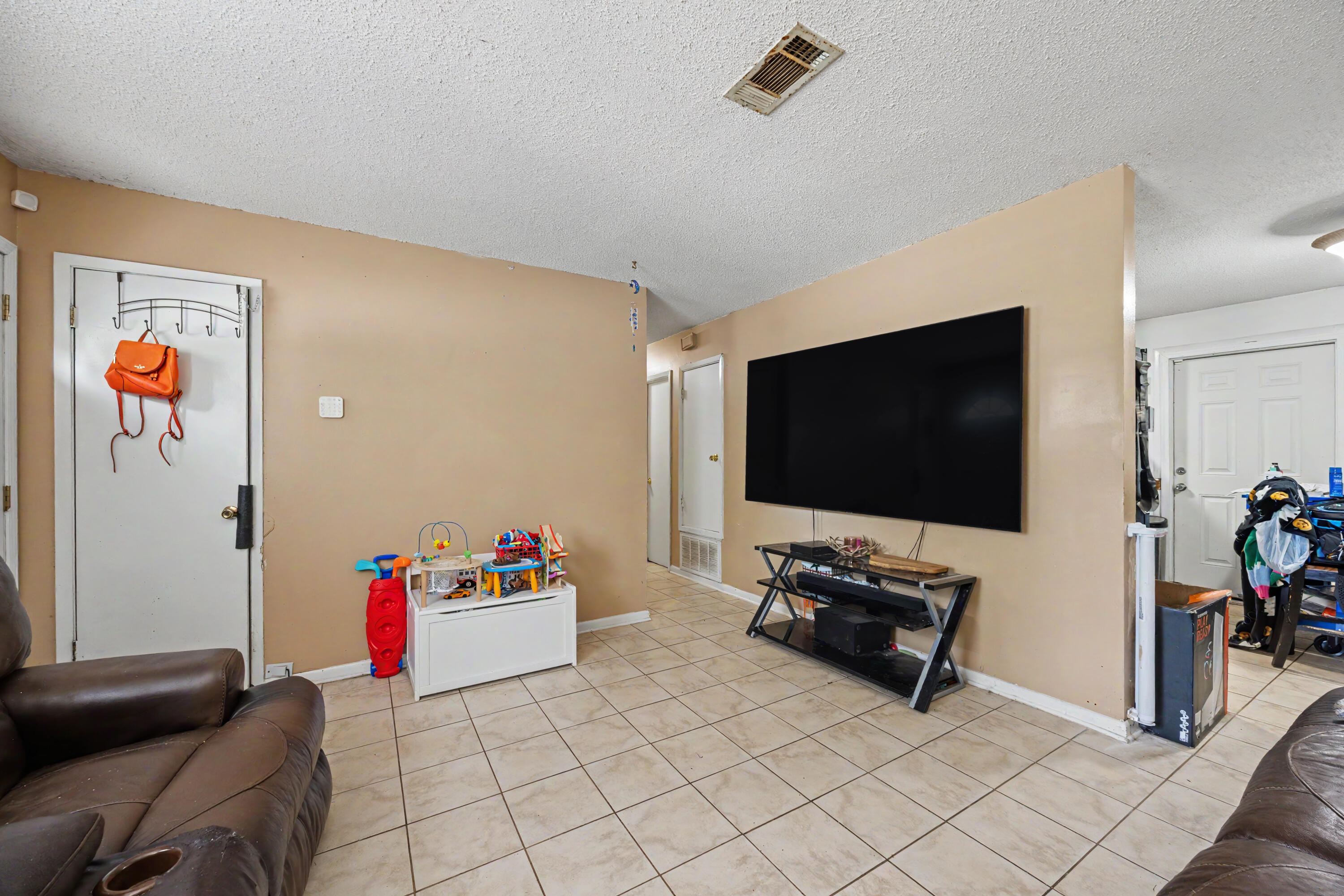 4637 Dean Drive Pace FL 32571