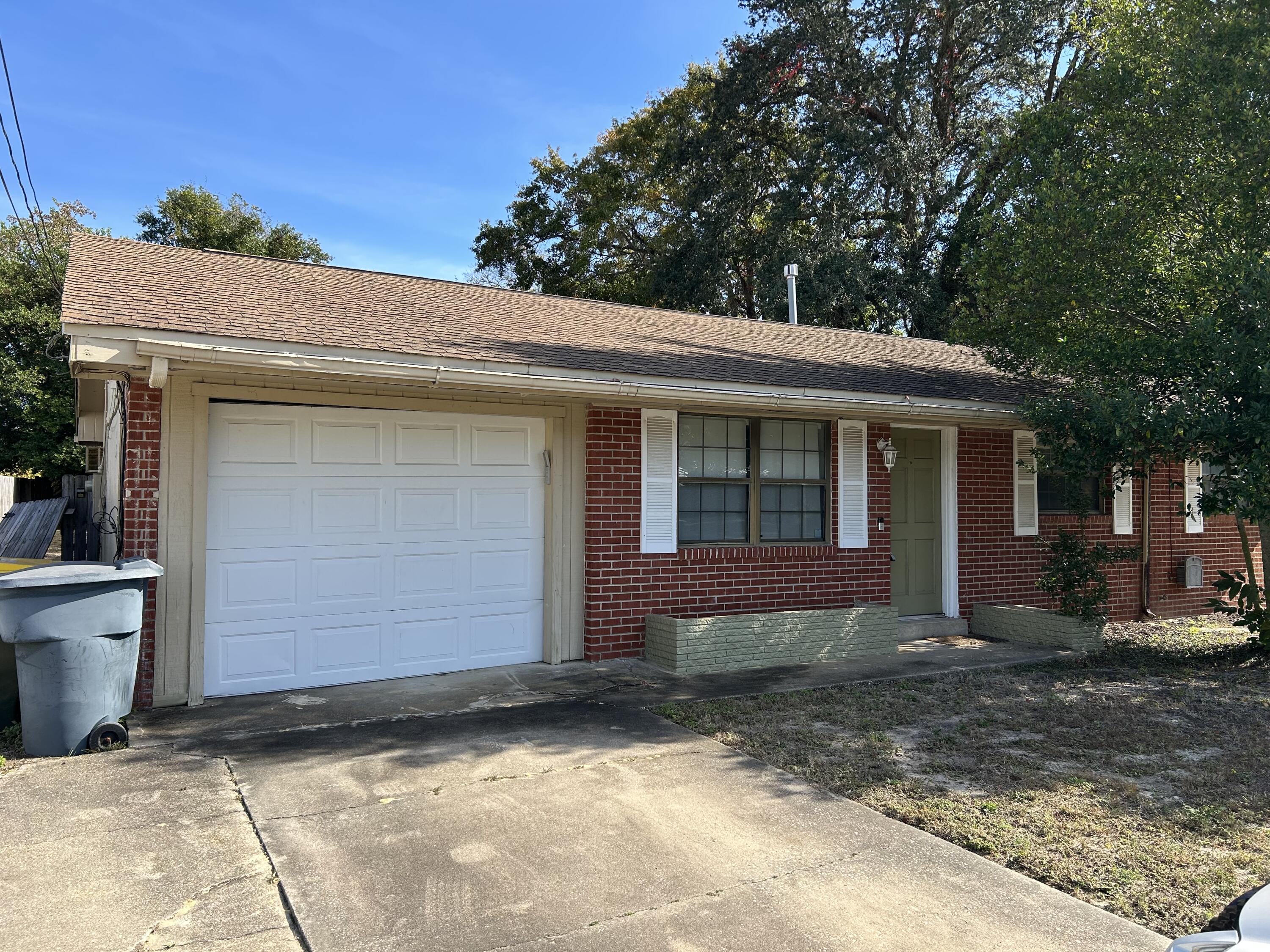 Fort Walton Beach FL, 113 NW Memorial Parkway