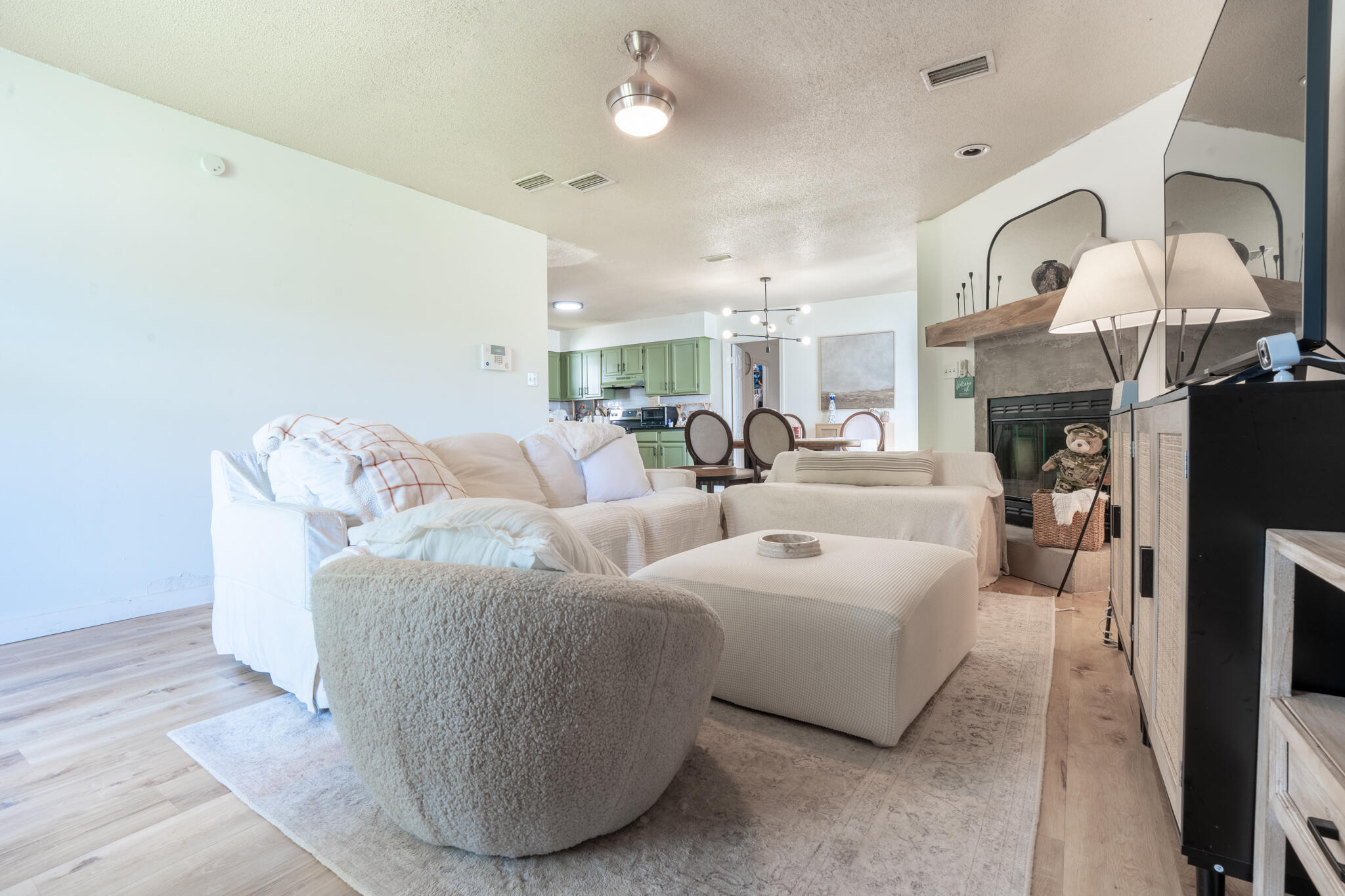406 Rosewood Avenue Mary Esther FL 32569