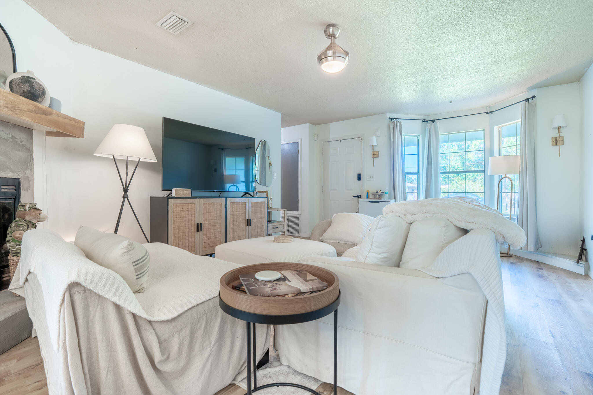 406 Rosewood Avenue Mary Esther FL 32569