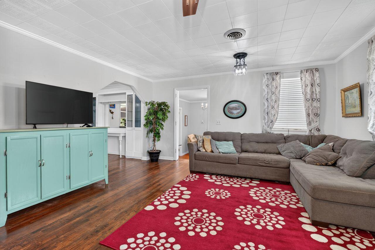 284 NE Beachview Drive Fort Walton Beach FL 32547