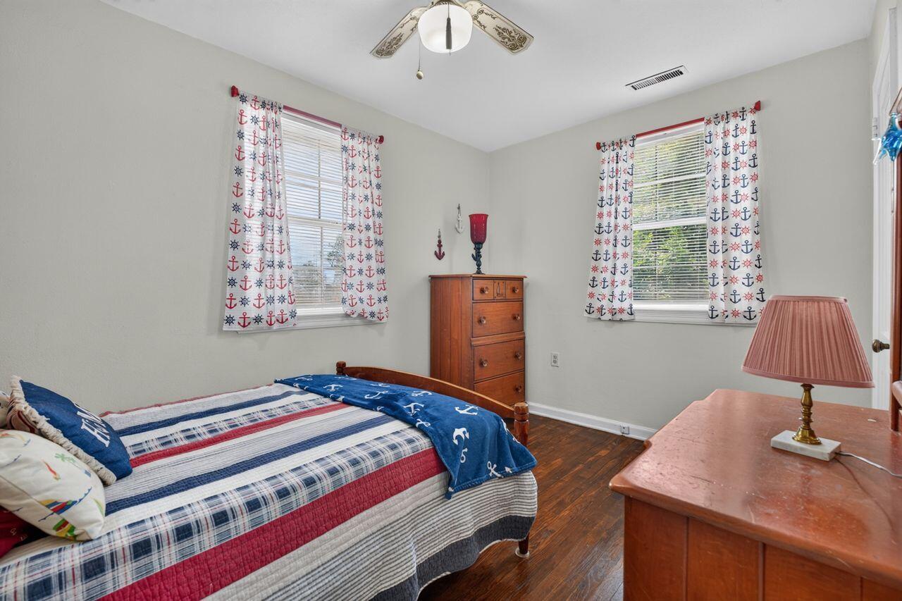 284 NE Beachview Drive Fort Walton Beach FL 32547