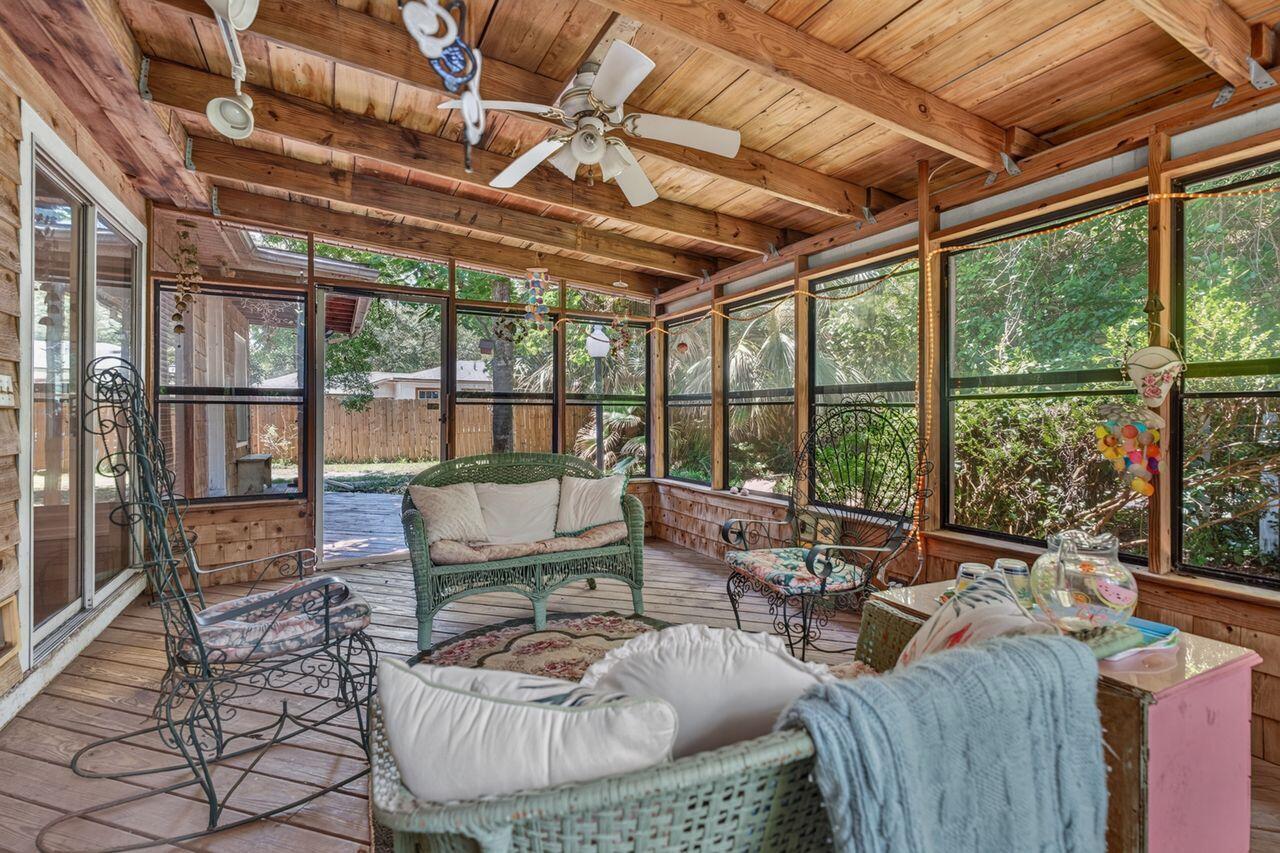 284 NE Beachview Drive Fort Walton Beach FL 32547