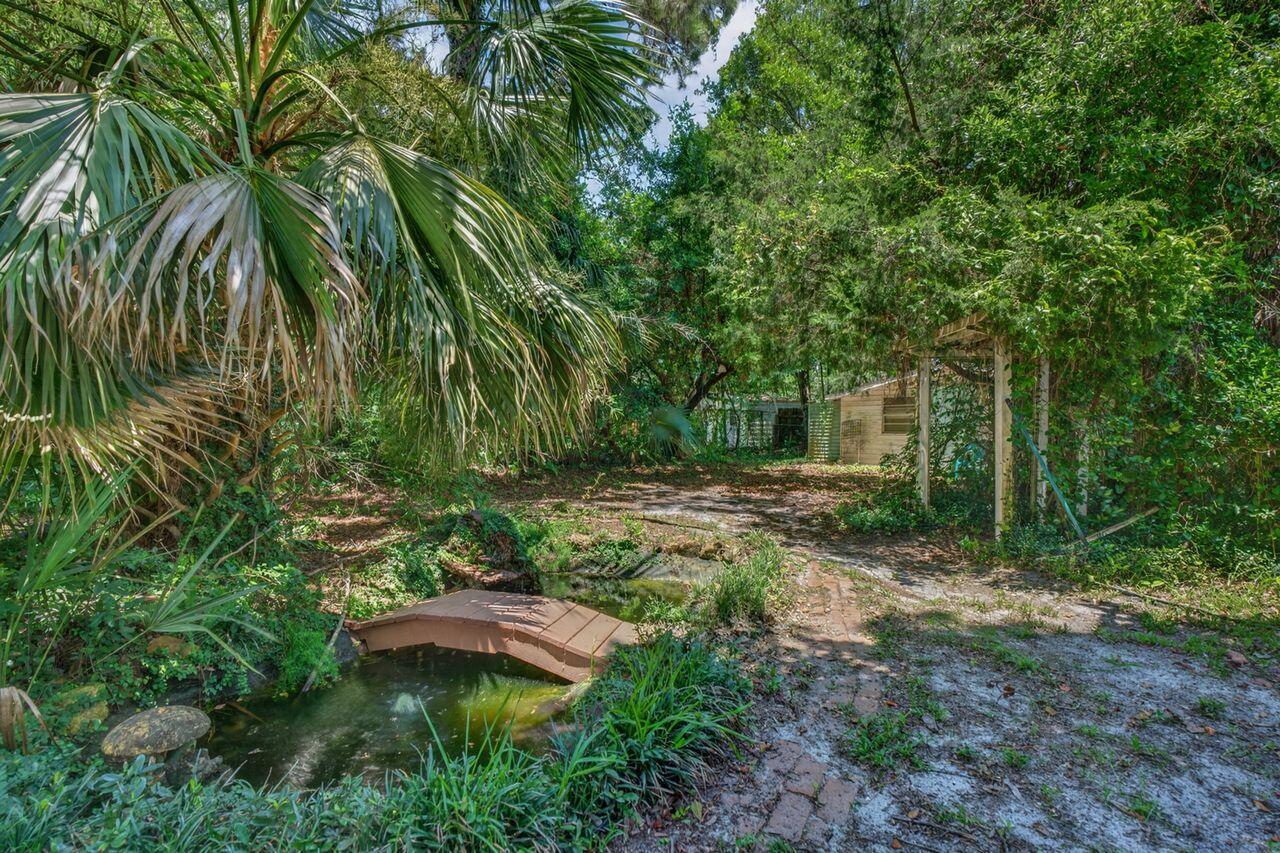 284 NE Beachview Drive Fort Walton Beach FL 32547
