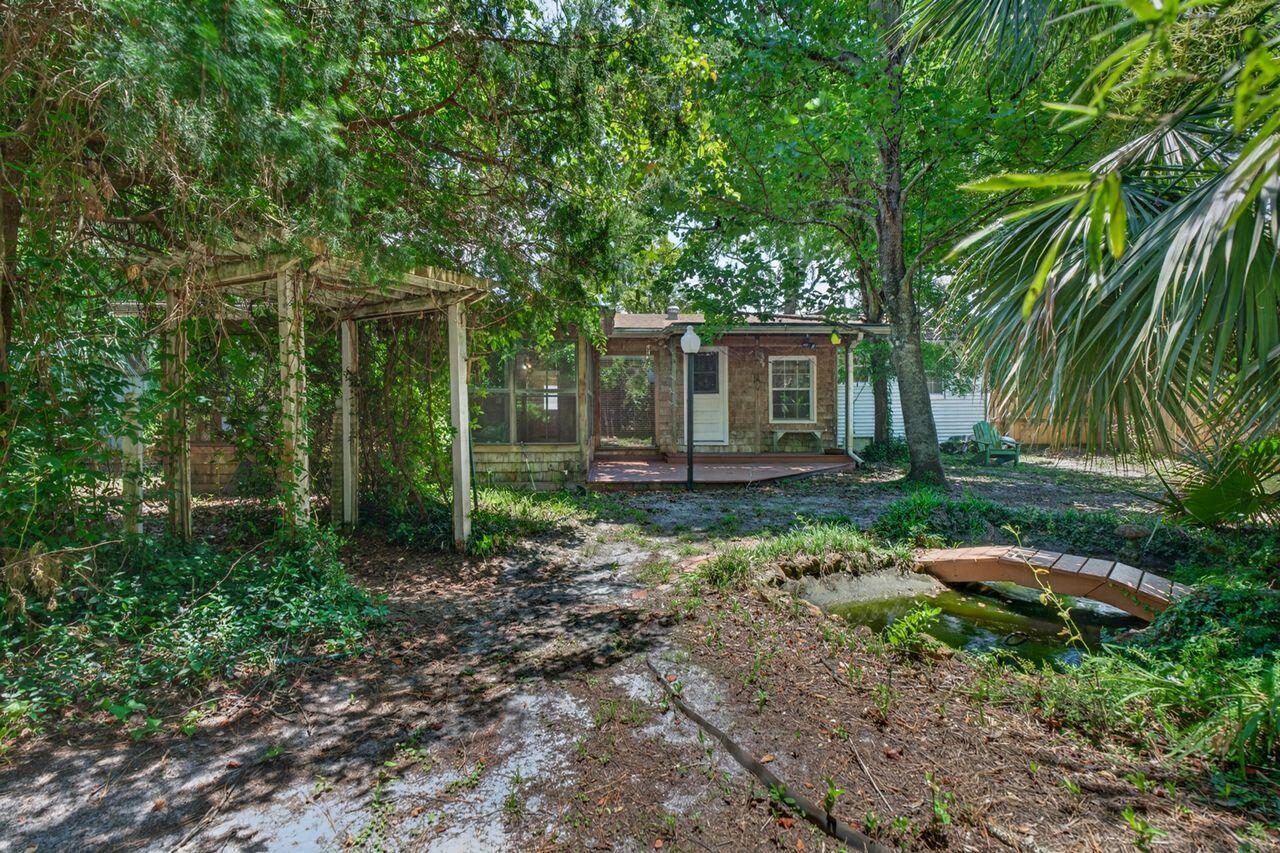284 NE Beachview Drive Fort Walton Beach FL 32547