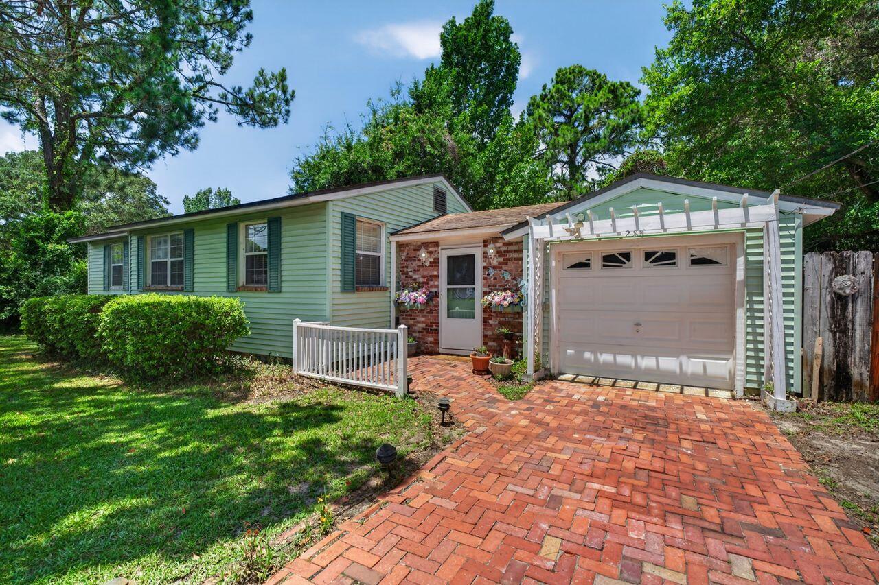 284 NE Beachview Drive Fort Walton Beach FL 32547