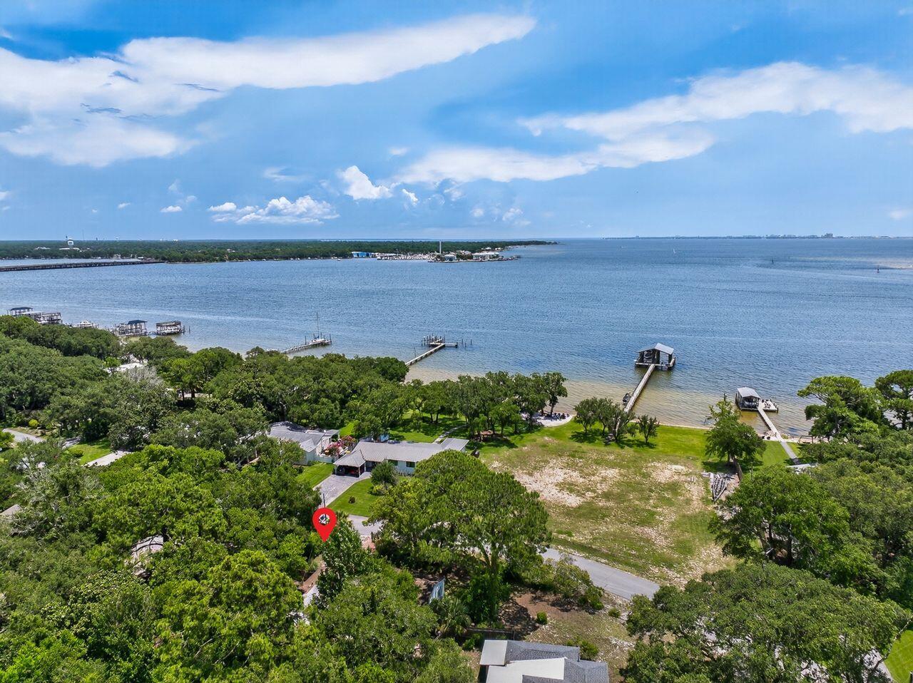 284 NE Beachview Drive Fort Walton Beach FL 32547