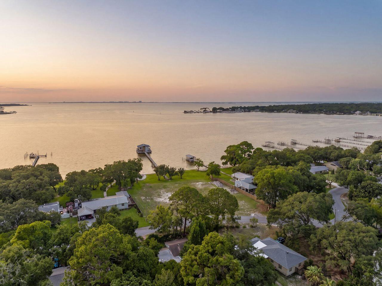 284 NE Beachview Drive Fort Walton Beach FL 32547