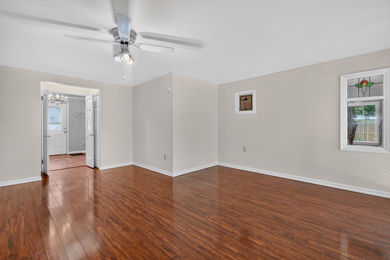 284 NE Beachview Drive Fort Walton Beach FL 32547